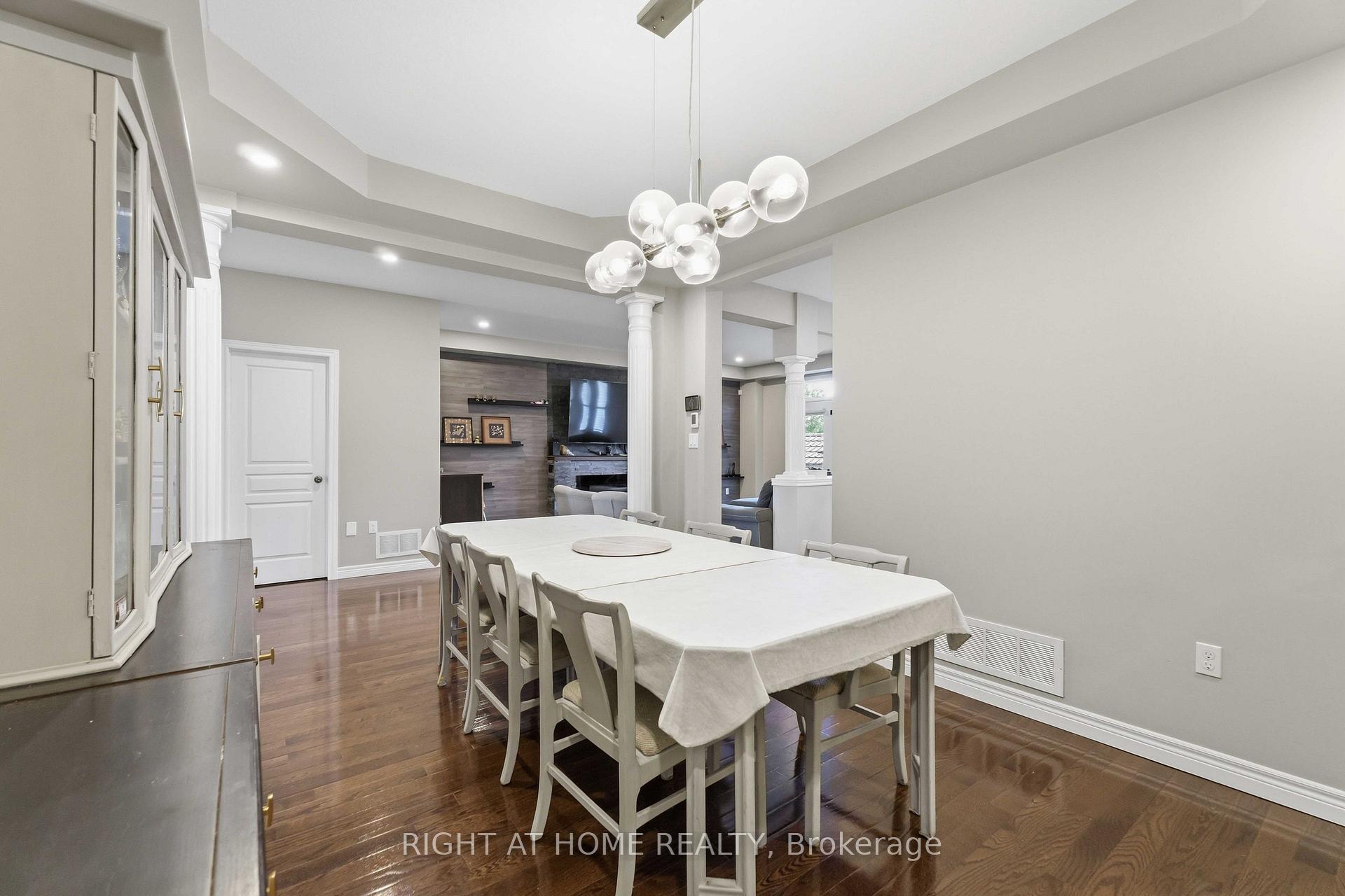 Photo 8 of 212 Chartwell Circle, Hamilton, Jerome — HOMEH