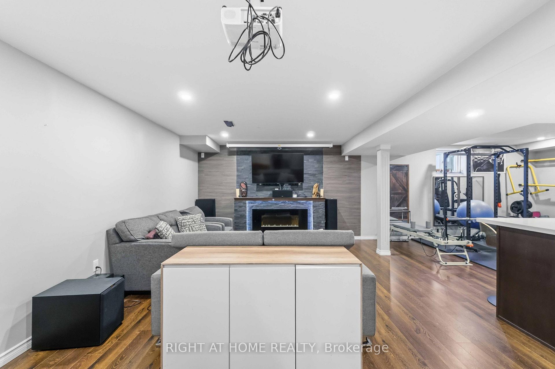 Photo 17 of 212 Chartwell Circle, Hamilton, Jerome — HOMEH