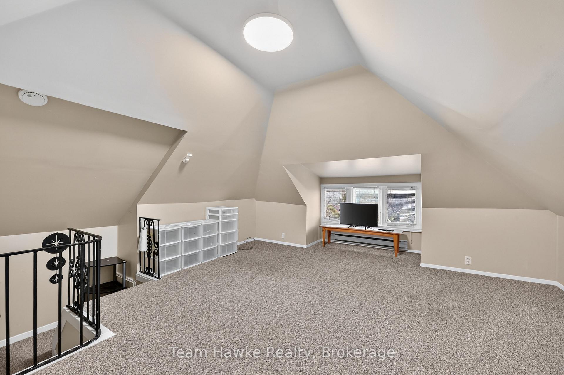 Photo 14 of 443 Elizabeth Street, Midland — HOMEH