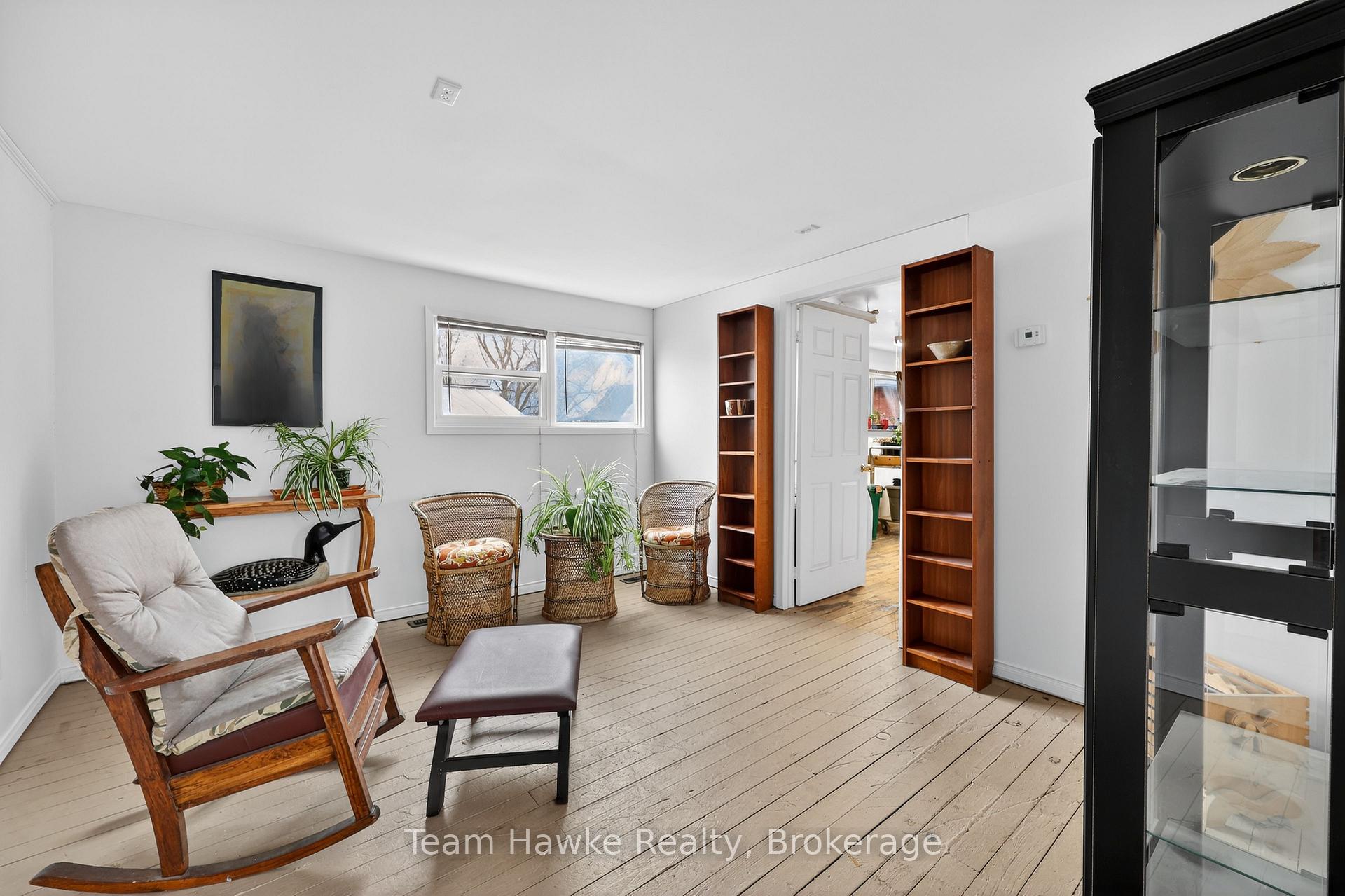 Photo 24 of 443 Elizabeth Street, Midland — HOMEH