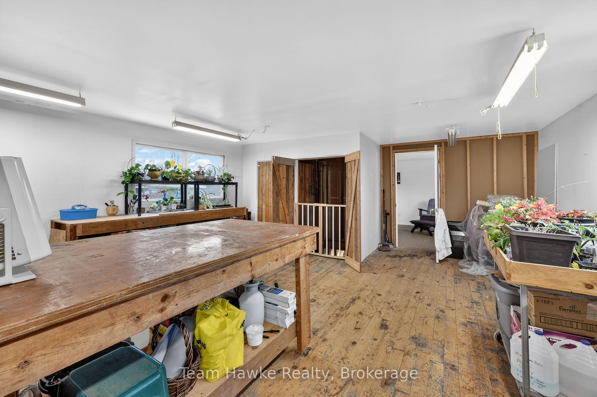 Photo 25 of 443 Elizabeth Street, Midland — HOMEH