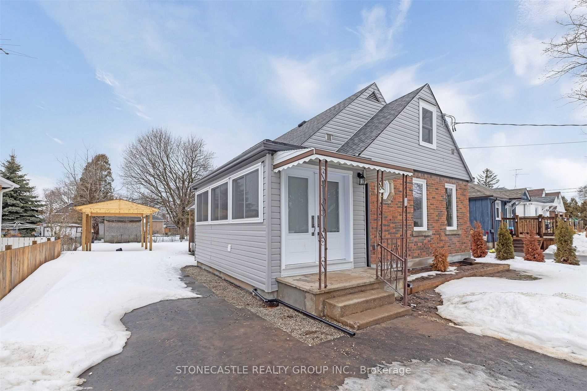 Photo 5 of 269 Peel Street, Halton Hills, Acton — HOMEH