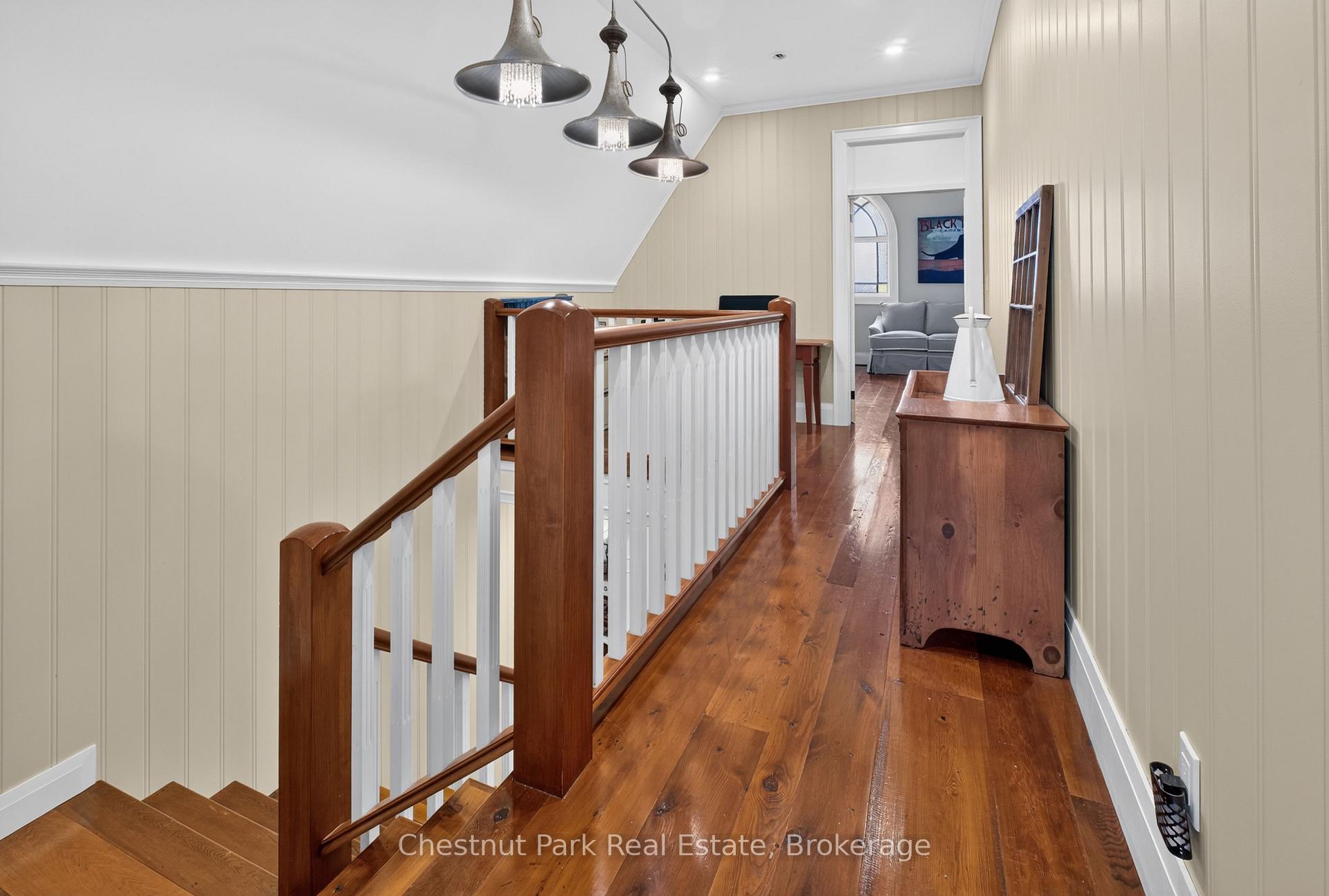 Photo 12 of 45 McMurray Street, Bracebridge — HOMEH