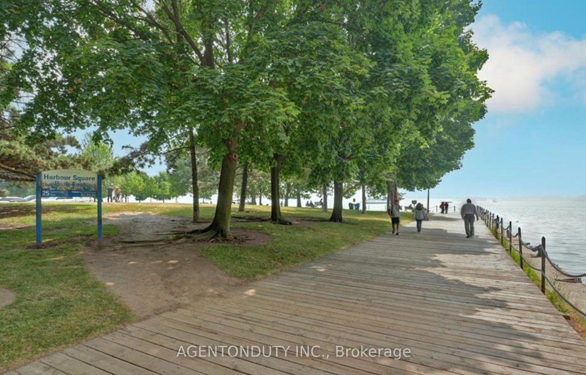 Photo 17 of Unit 1605, 65 Harbour Square, Toronto, Waterfront Communities — HOMEH