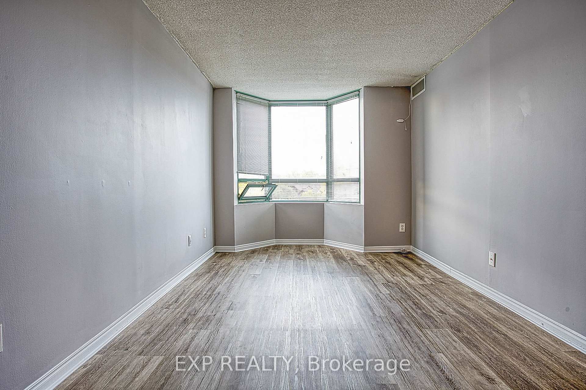 Photo 14 of Unit 502, 17 King Street E, Hamilton, Dundas — HOMEH