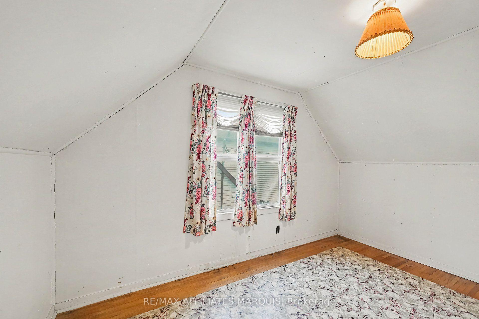 Photo 23 of 19 Churchill Crescent, Smiths Falls, Smiths Falls — HOMEH