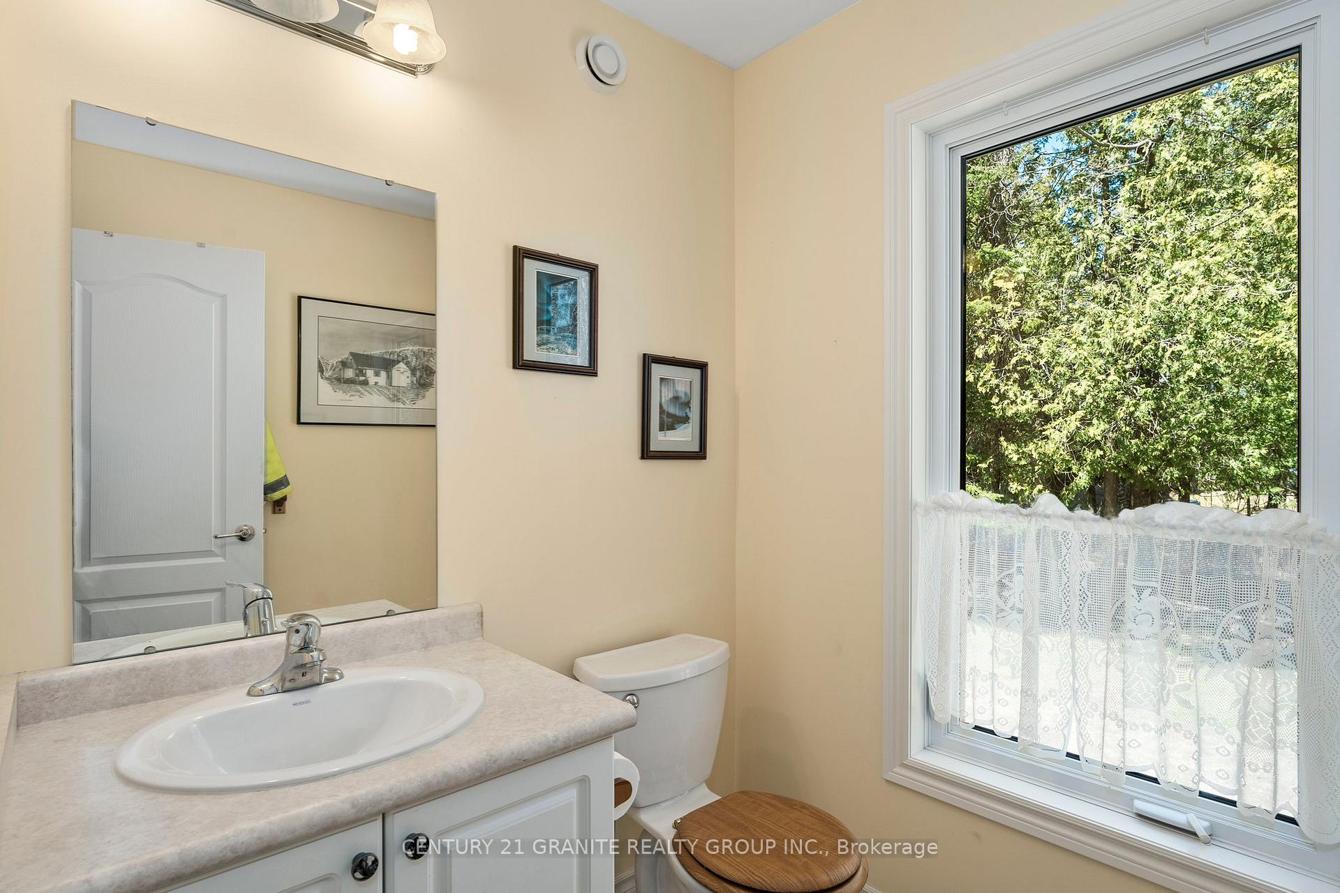 Photo 16 of 54 Cedar Drive, Hastings Highlands, Herschel Ward — HOMEH