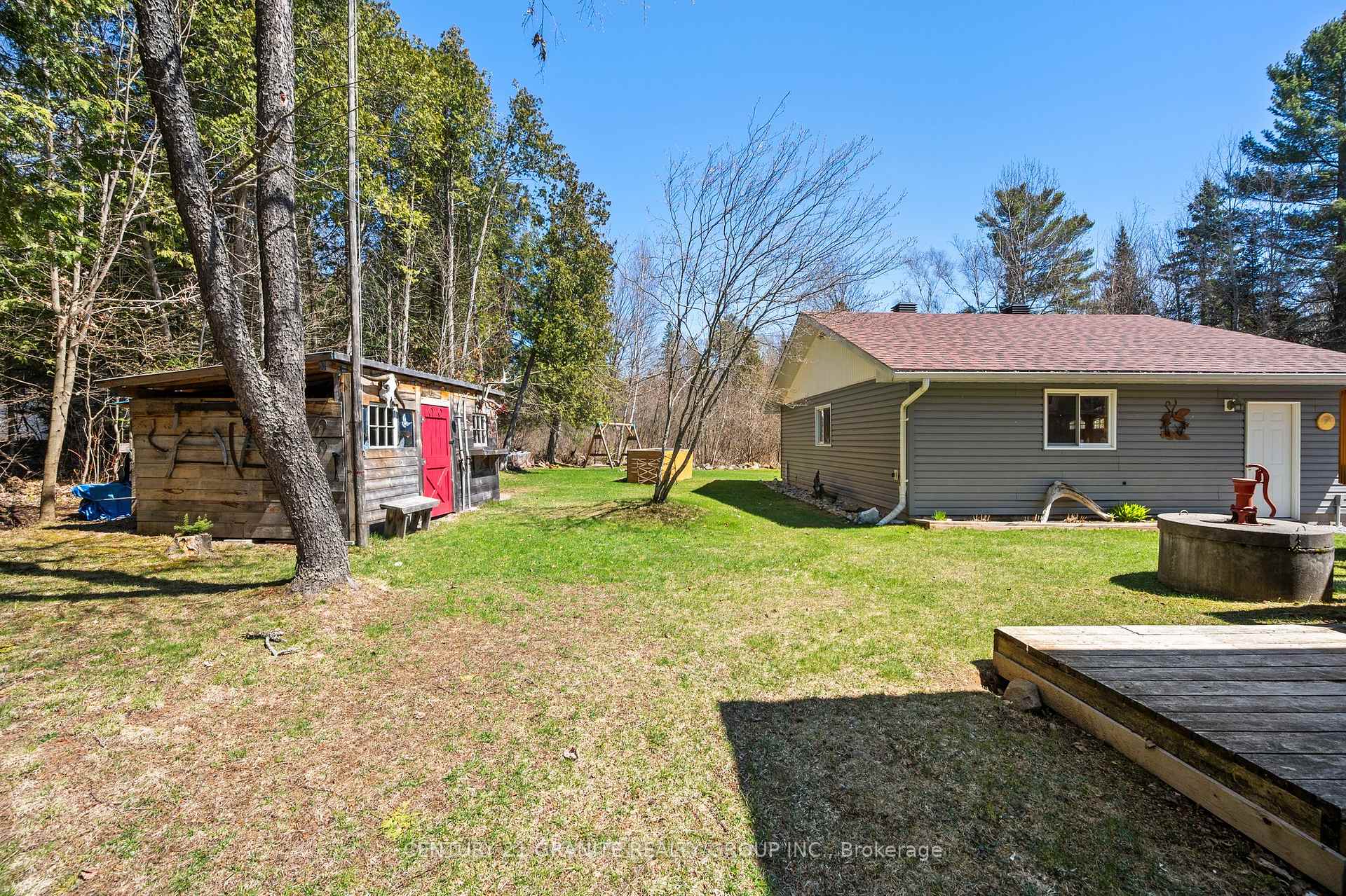 Photo 37 of 54 Cedar Drive, Hastings Highlands, Herschel Ward — HOMEH