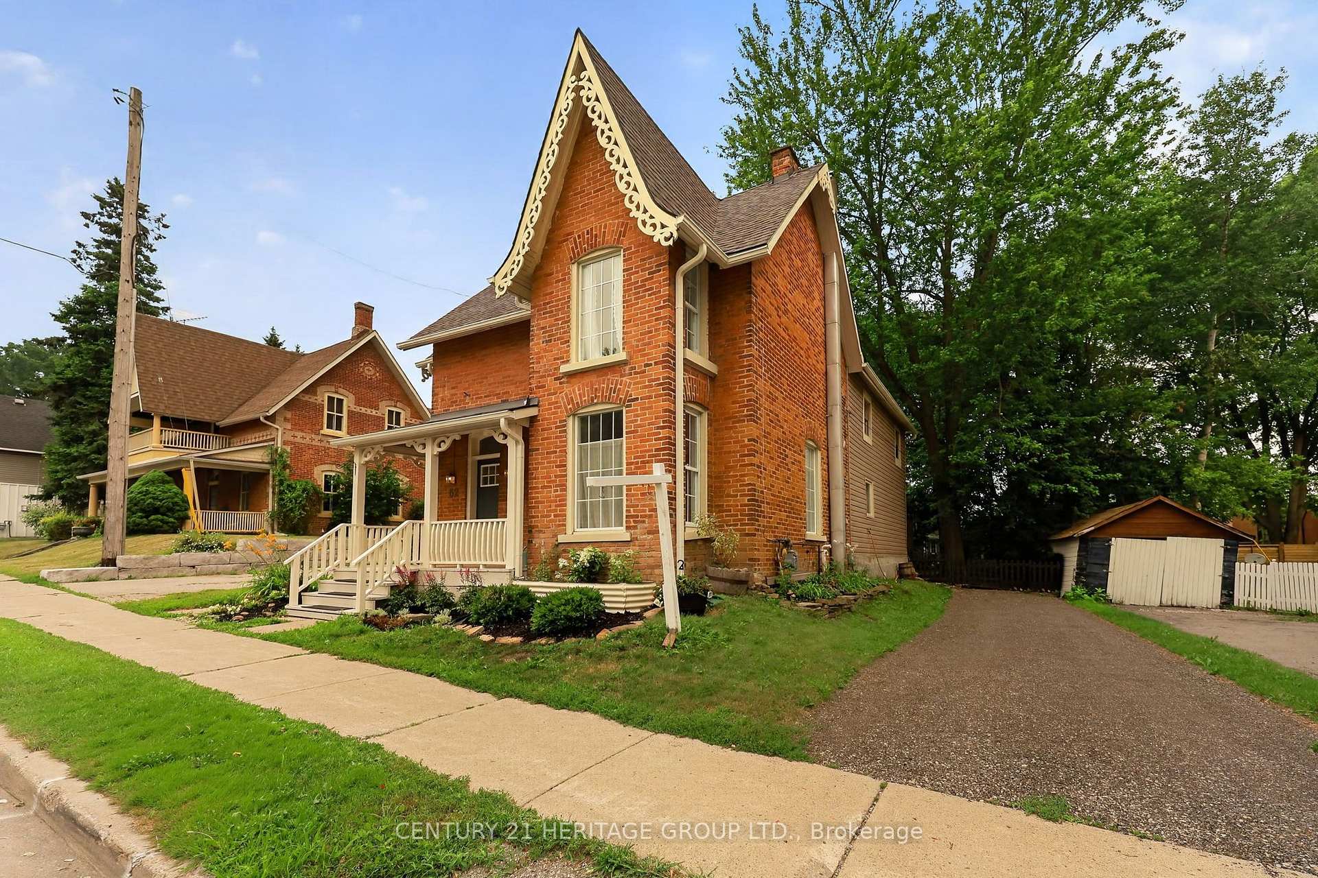 Photo 3 of 62 Queen Street N, New Tecumseth, Tottenham — HOMEH