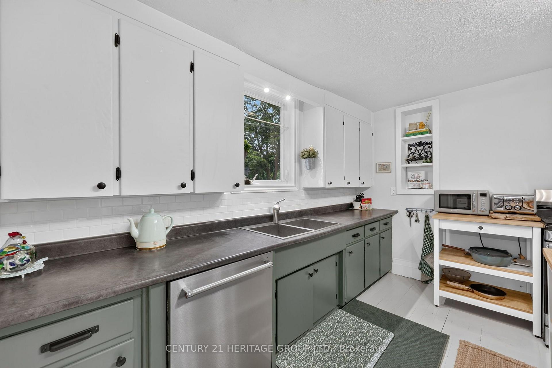 Photo 17 of 62 Queen Street N, New Tecumseth, Tottenham — HOMEH