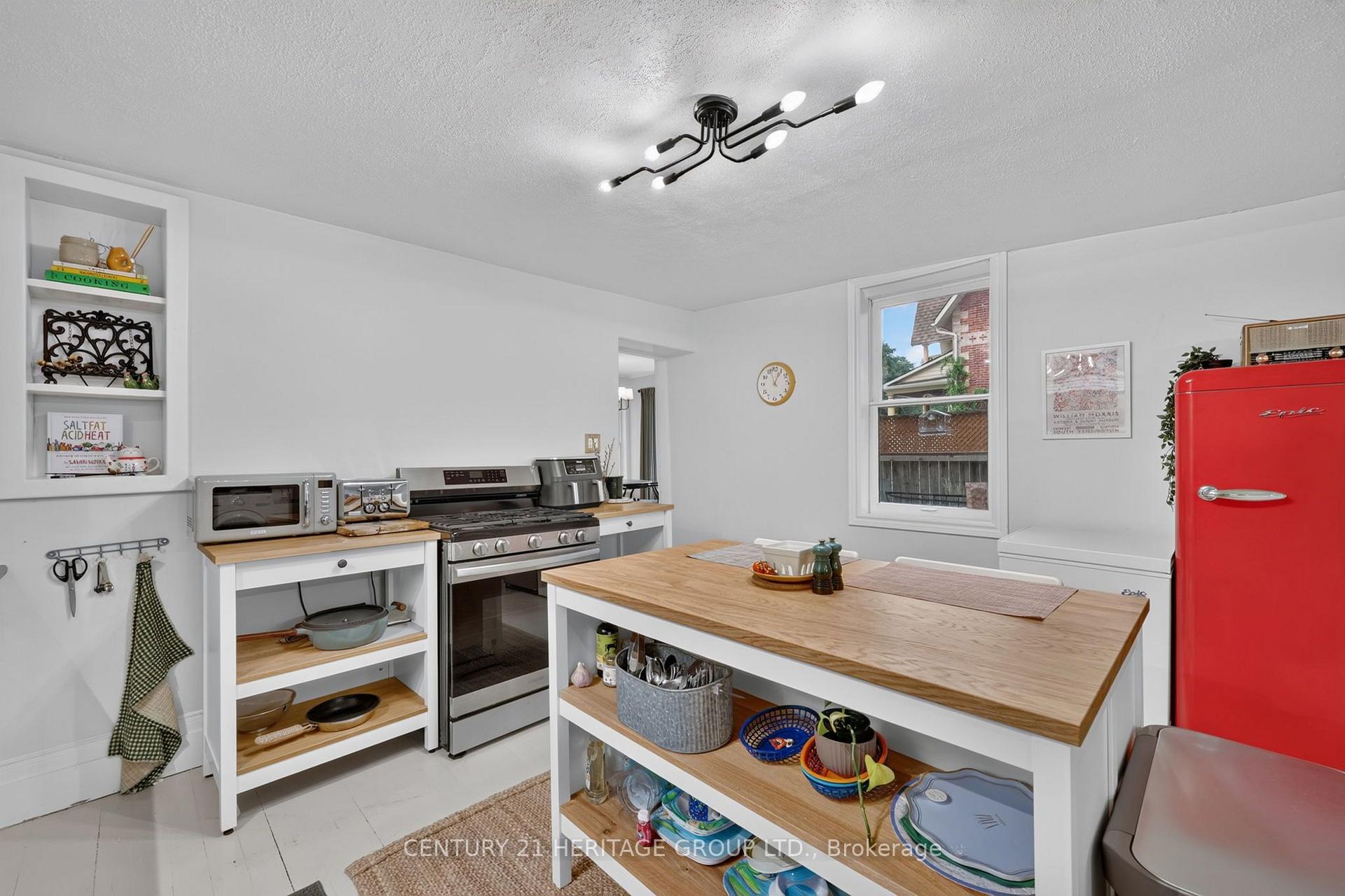 Photo 18 of 62 Queen Street N, New Tecumseth, Tottenham — HOMEH