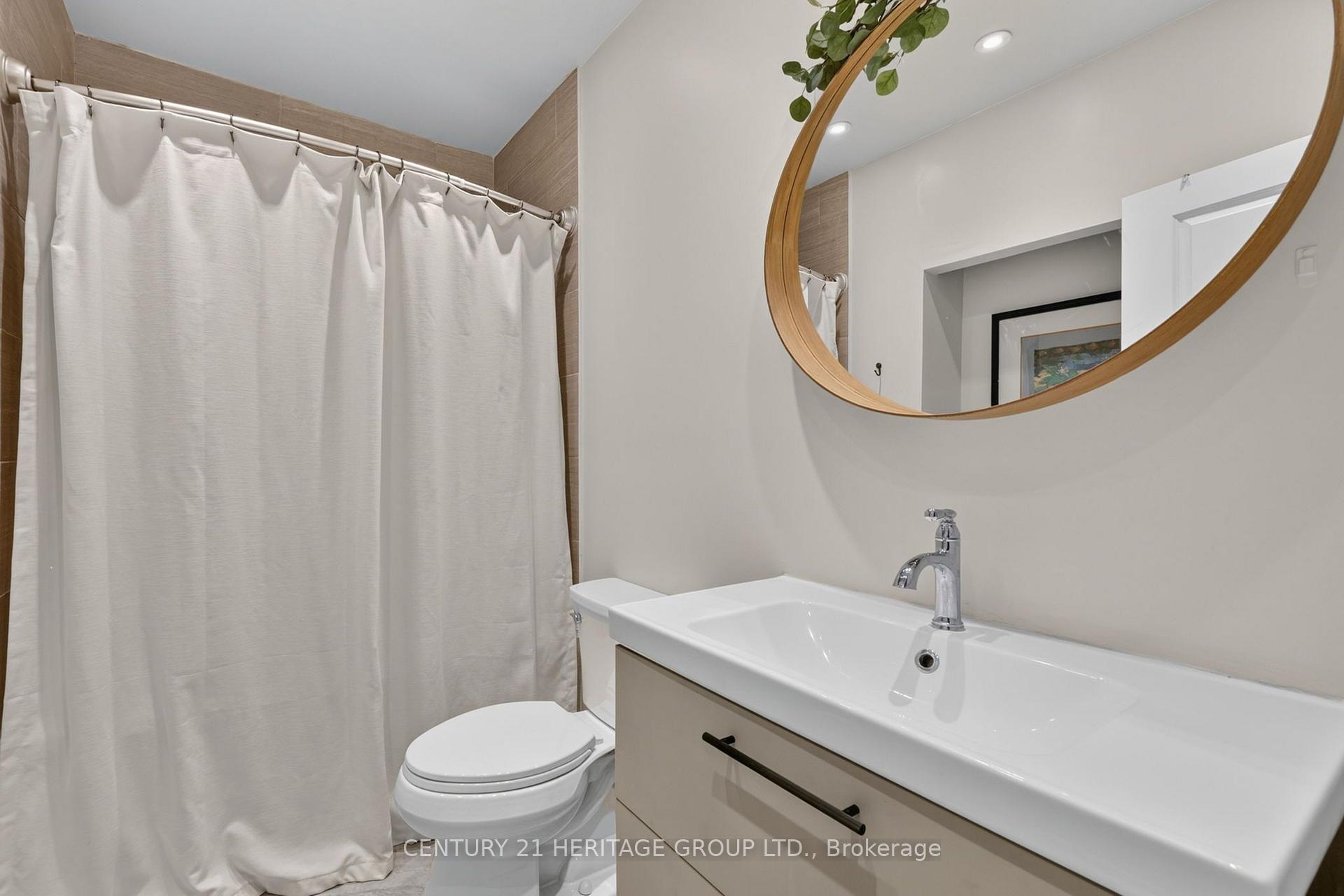 Photo 24 of 62 Queen Street N, New Tecumseth, Tottenham — HOMEH