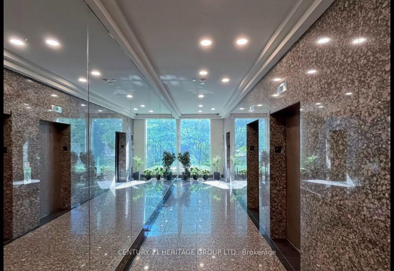 Photo 4 of Unit 525, 7805 Bayview Avenue, Markham, Aileen-Willowbrook — HOMEH