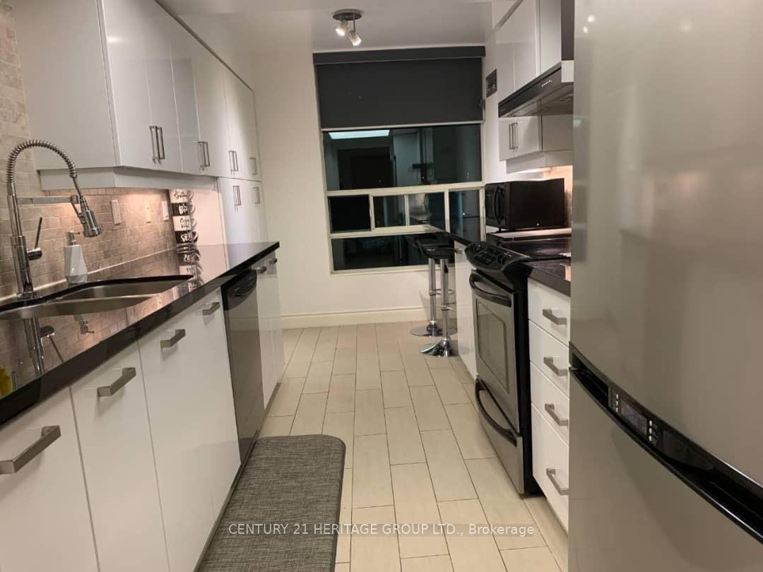 Photo 7 of Unit 525, 7805 Bayview Avenue, Markham, Aileen-Willowbrook — HOMEH