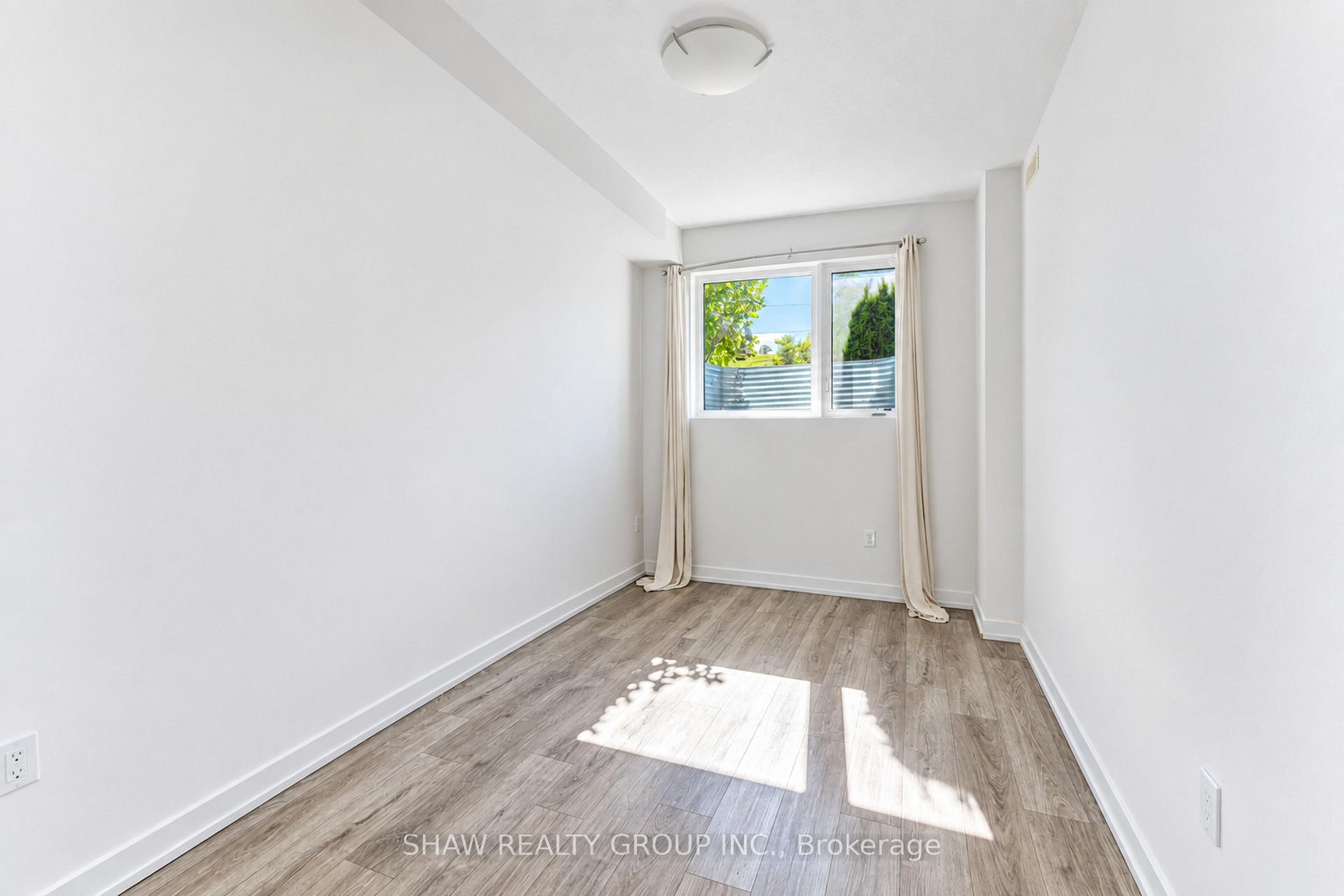 Photo 27 of Unit D16, 10 Palace Street, Kitchener, Laurentian Hills — HOMEH