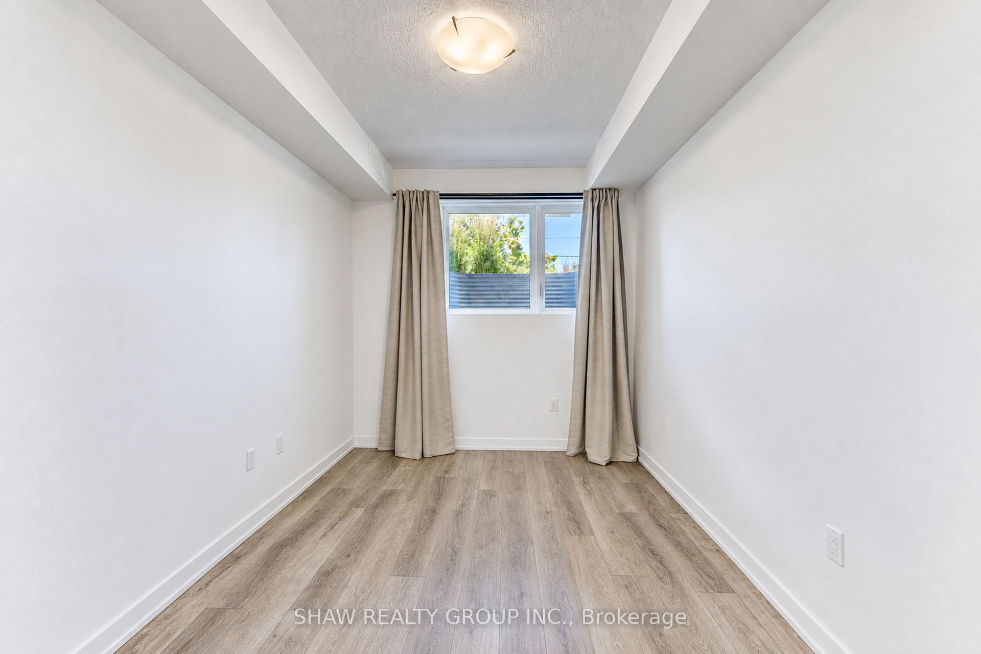 Photo 31 of Unit D16, 10 Palace Street, Kitchener, Laurentian Hills — HOMEH