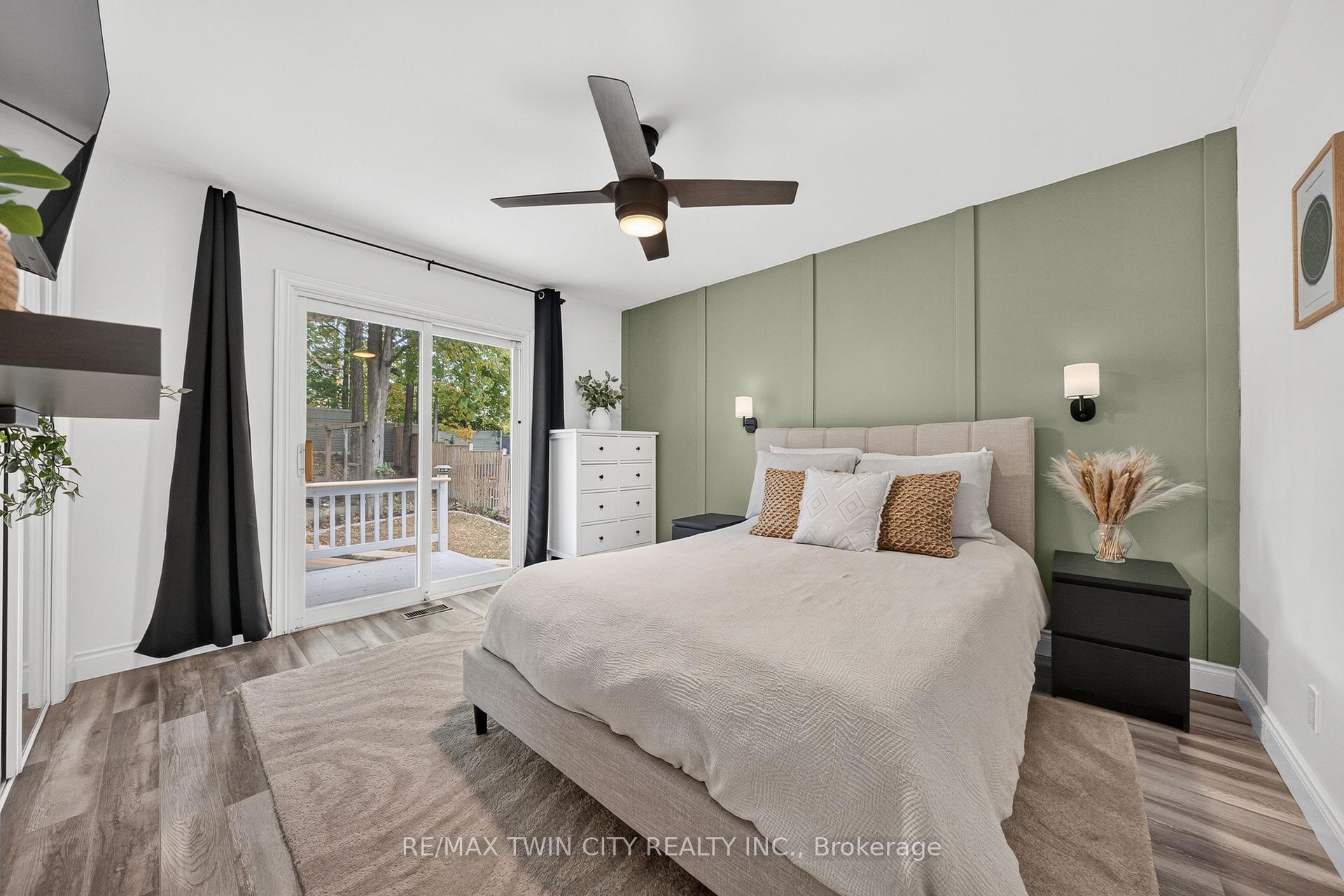 Photo 21 of 150 Coach Hill Drive, Kitchener, Country Hills East — HOMEH