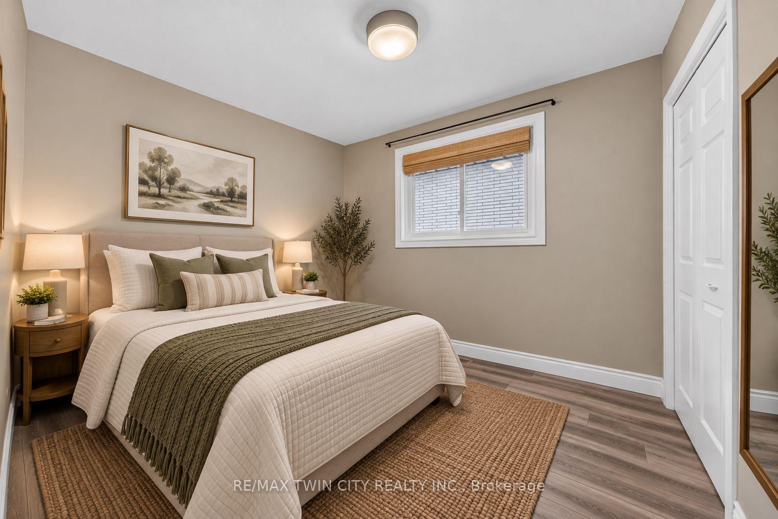 Photo 26 of 150 Coach Hill Drive, Kitchener, Country Hills East — HOMEH