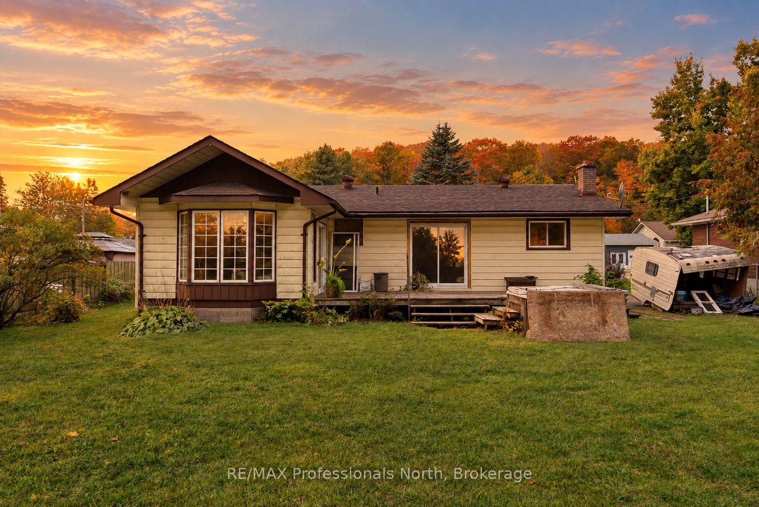 Photo 1 of 23 Vintage Crescent, Minden Hills, Anson — HOMEH