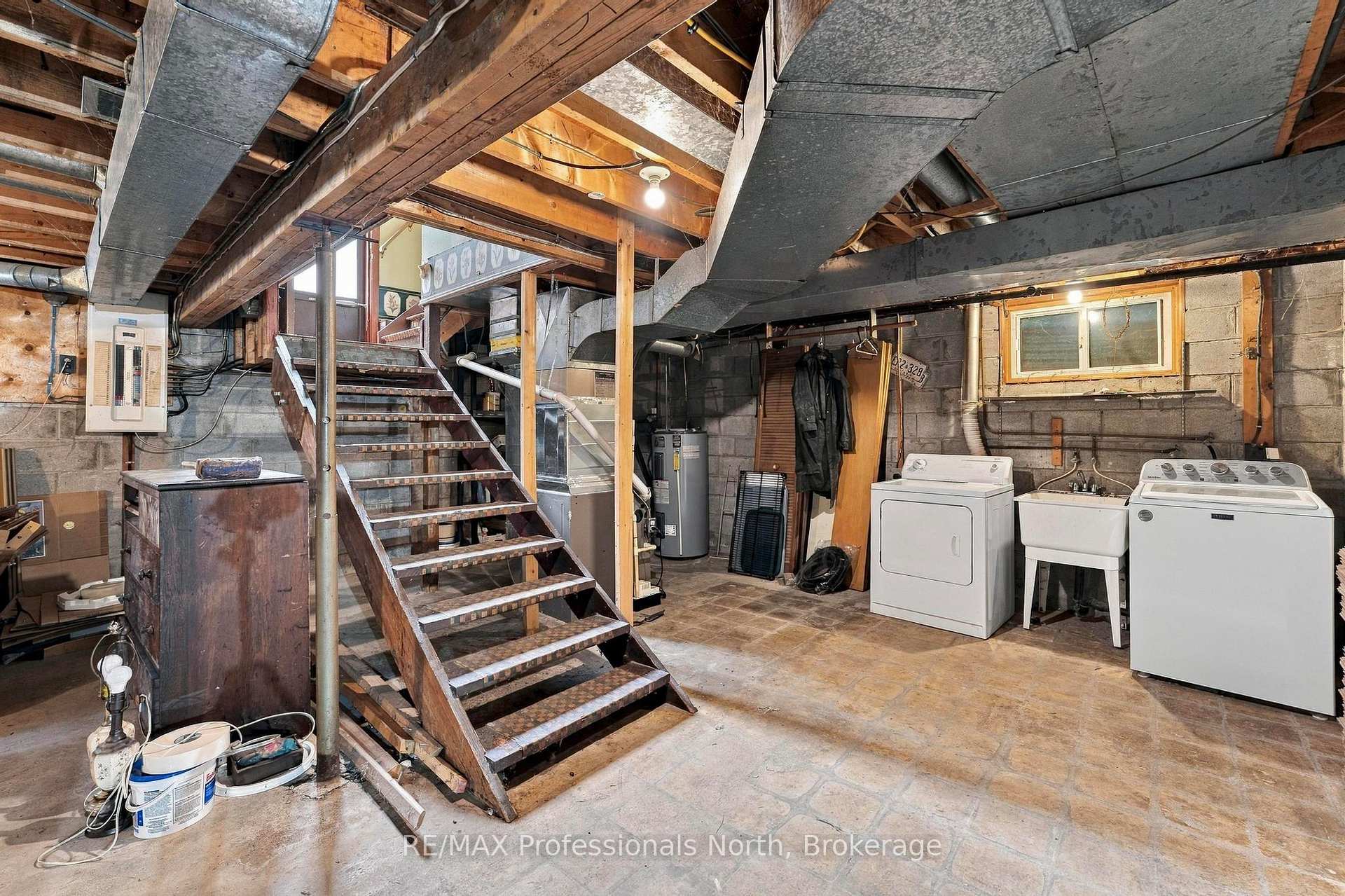 Photo 27 of 23 Vintage Crescent, Minden Hills, Anson — HOMEH