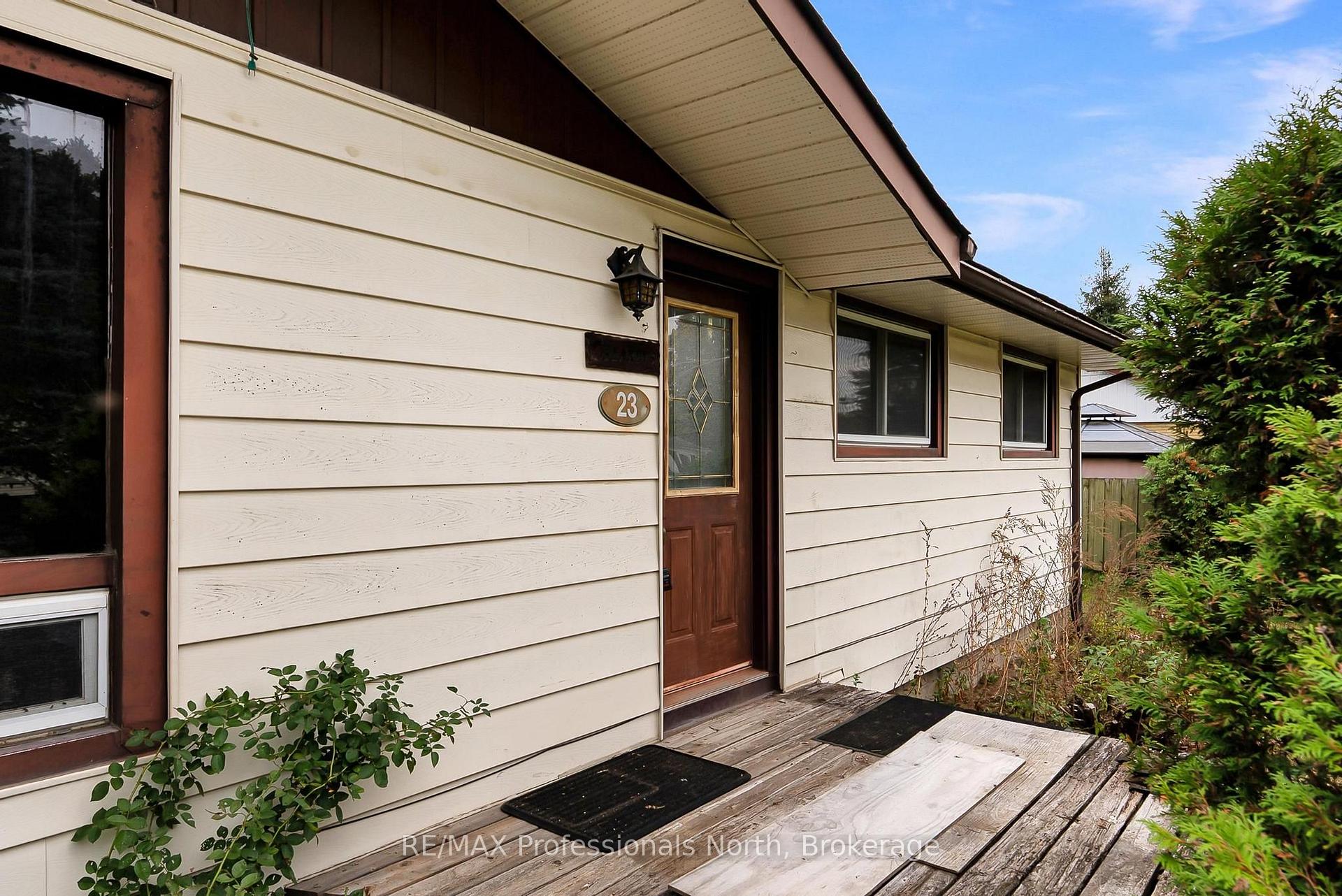 Photo 31 of 23 Vintage Crescent, Minden Hills, Anson — HOMEH