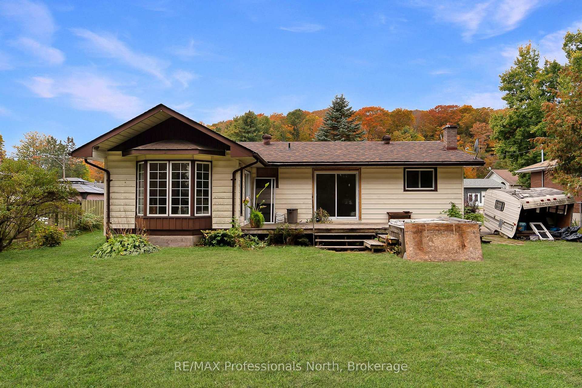 Photo 39 of 23 Vintage Crescent, Minden Hills, Anson — HOMEH