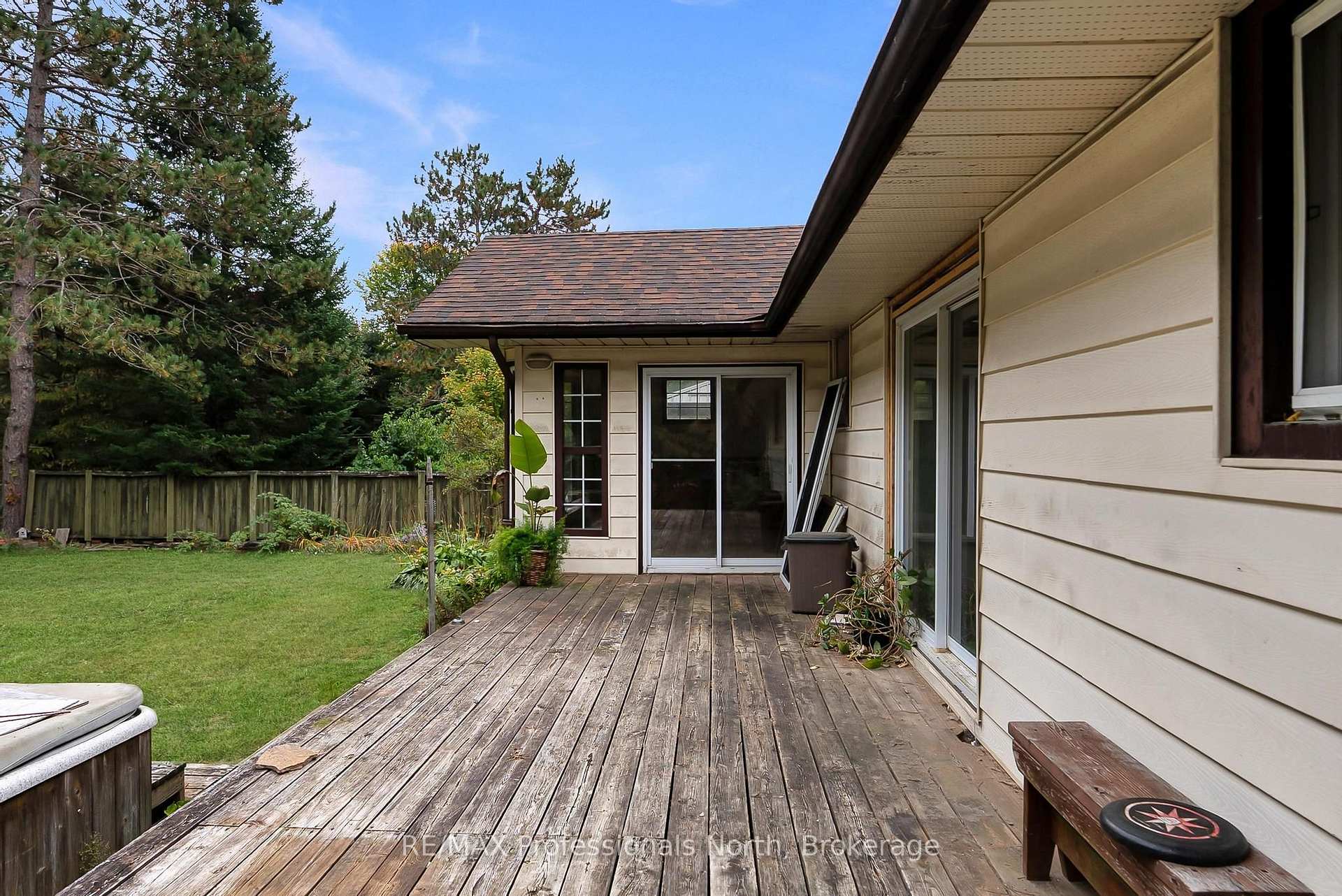 Photo 41 of 23 Vintage Crescent, Minden Hills, Anson — HOMEH