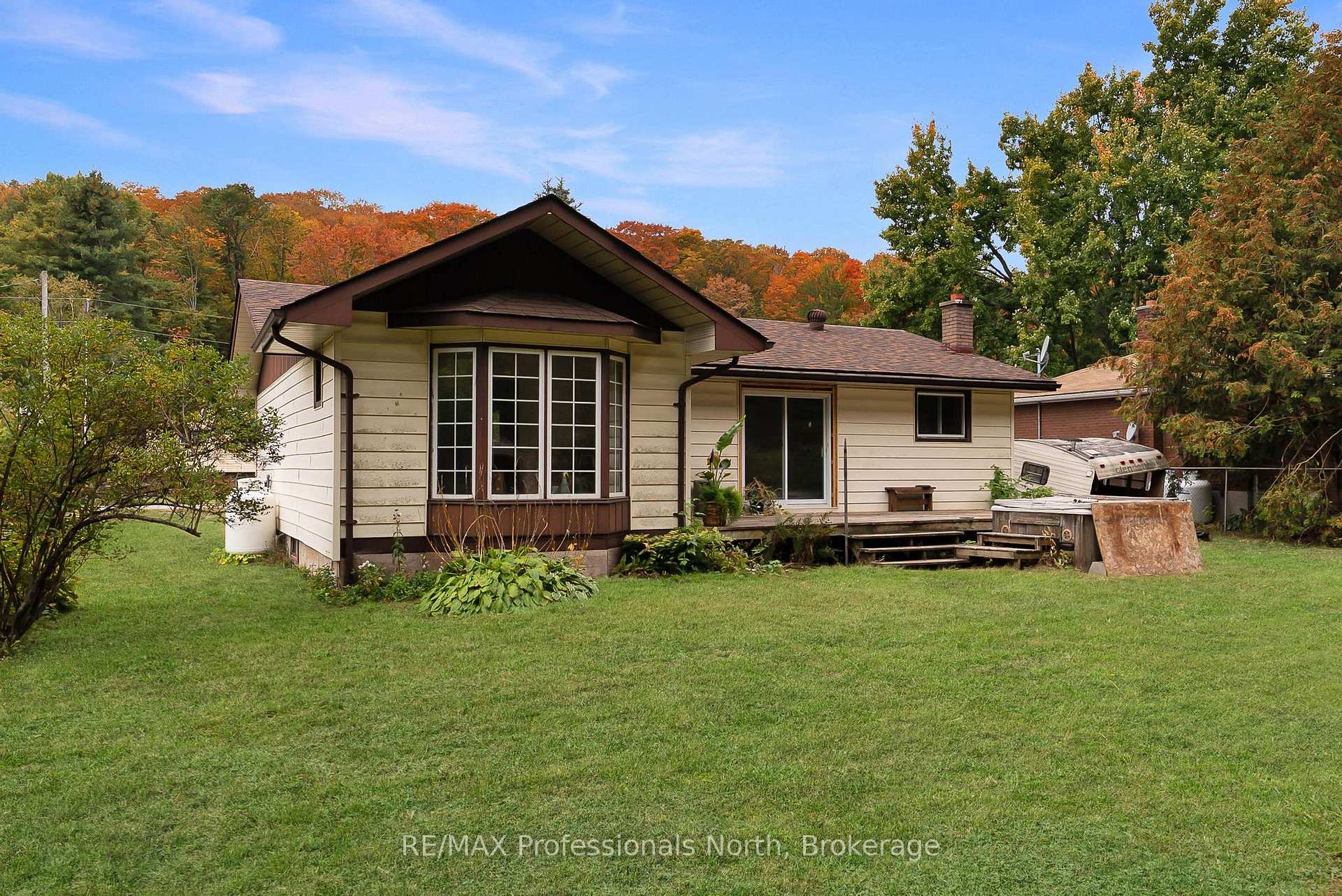 Photo 42 of 23 Vintage Crescent, Minden Hills, Anson — HOMEH