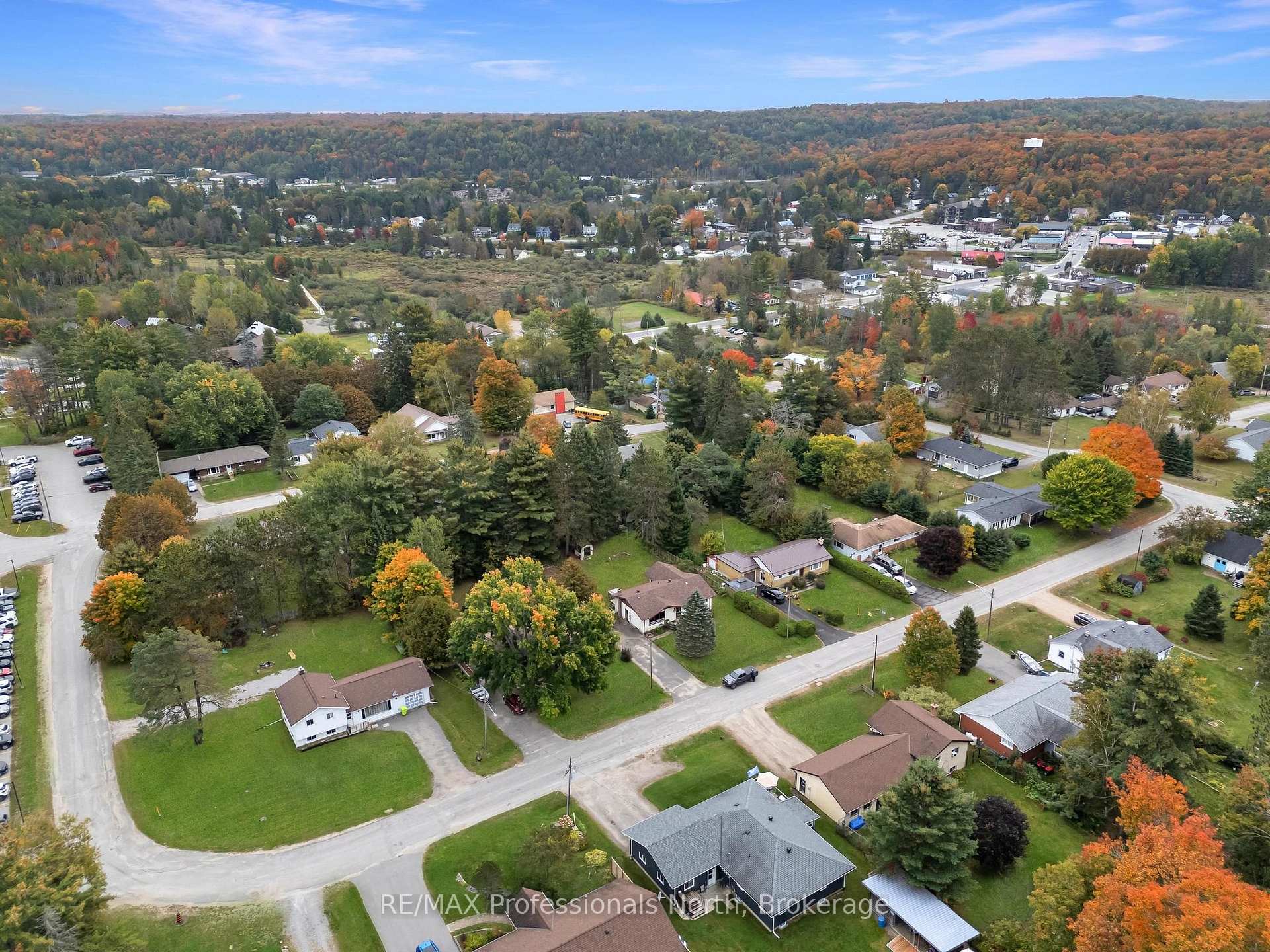 Photo 45 of 23 Vintage Crescent, Minden Hills, Anson — HOMEH
