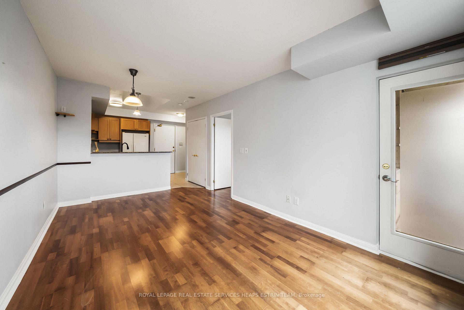 Photo 2 of Unit 103, 1801 Bayview Avenue, Toronto, Leaside — HOMEH