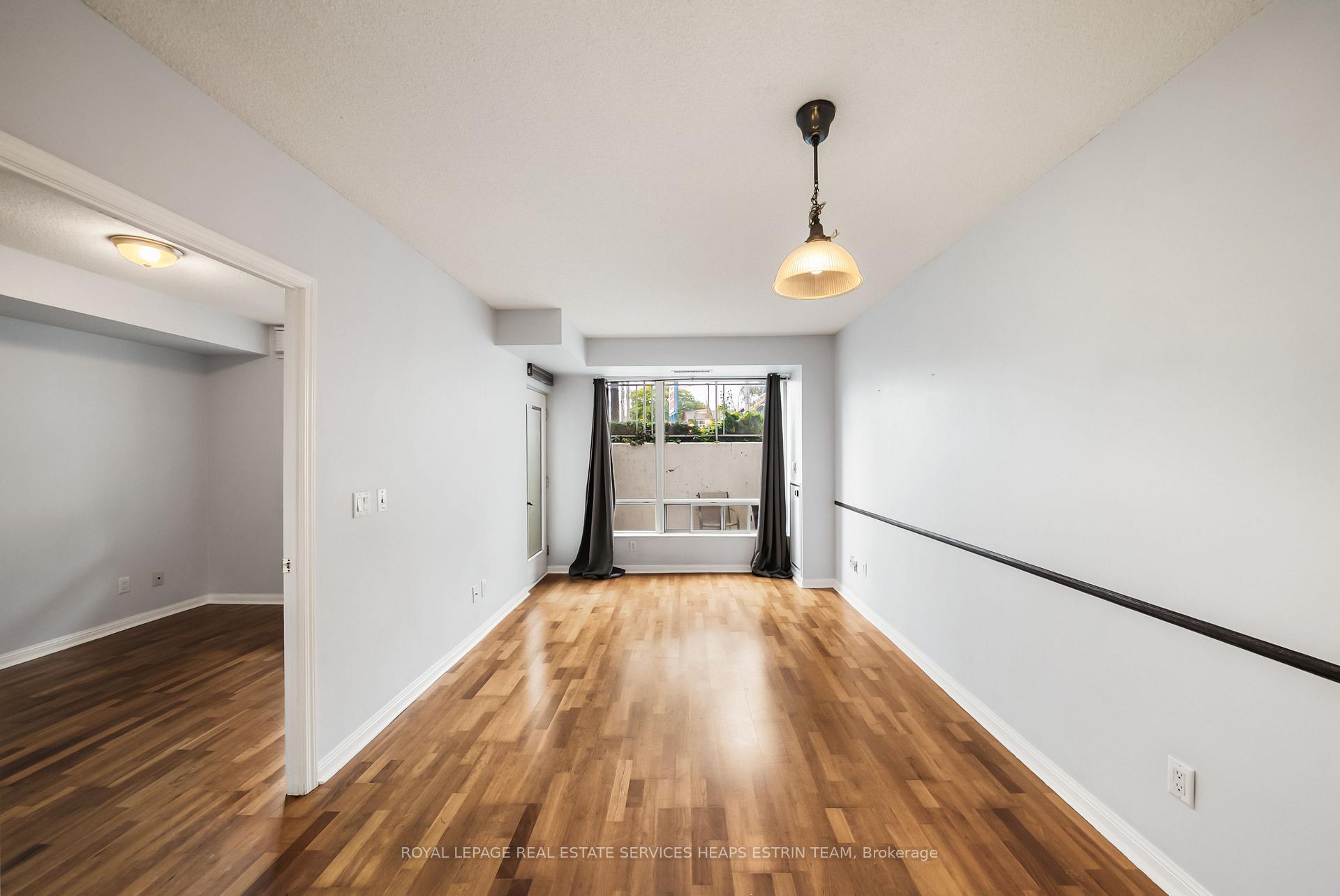 Photo 5 of Unit 103, 1801 Bayview Avenue, Toronto, Leaside — HOMEH
