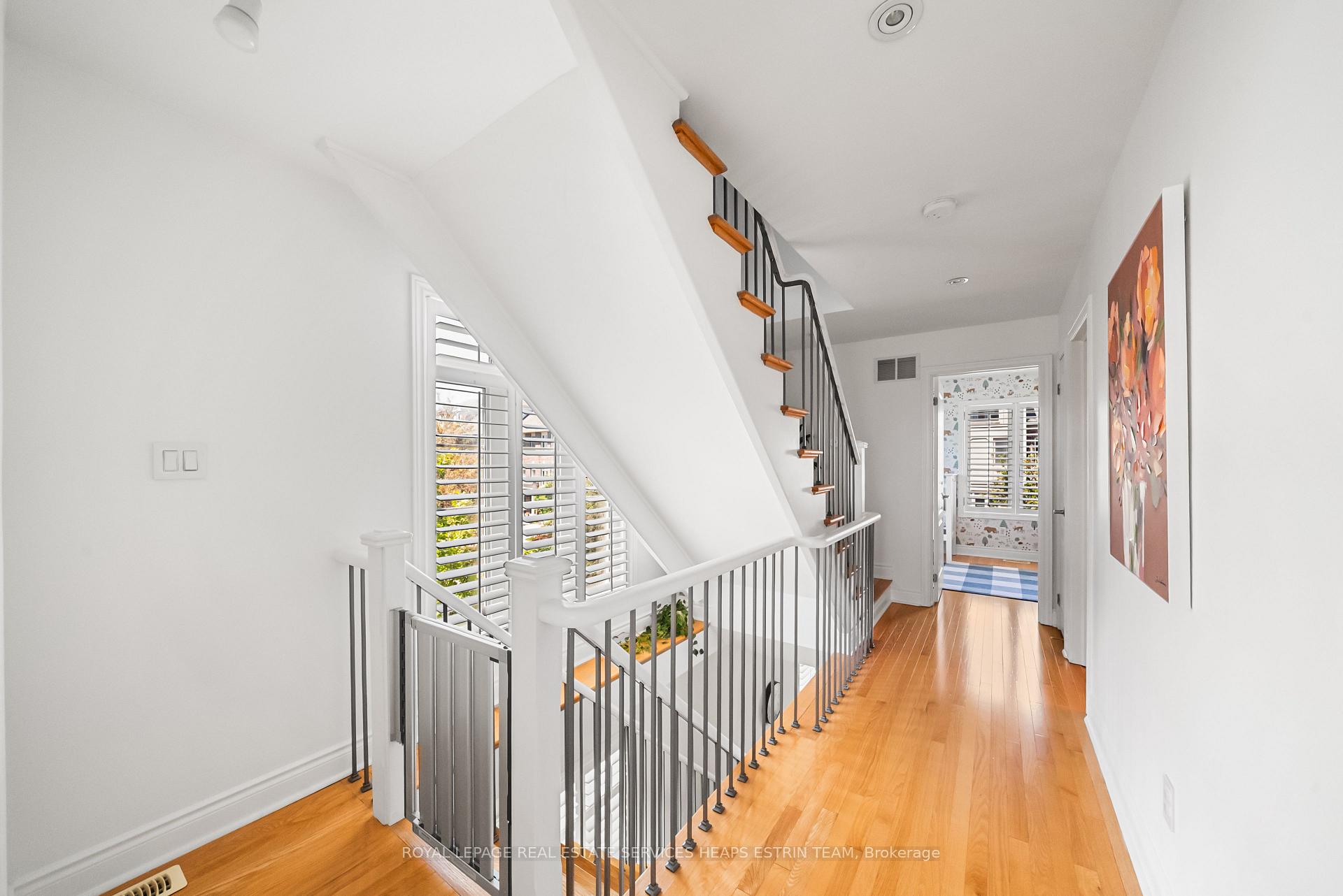 Photo 27 of 32 Mendota Road, Etobicoke, Stonegate-Queensway — HOMEH