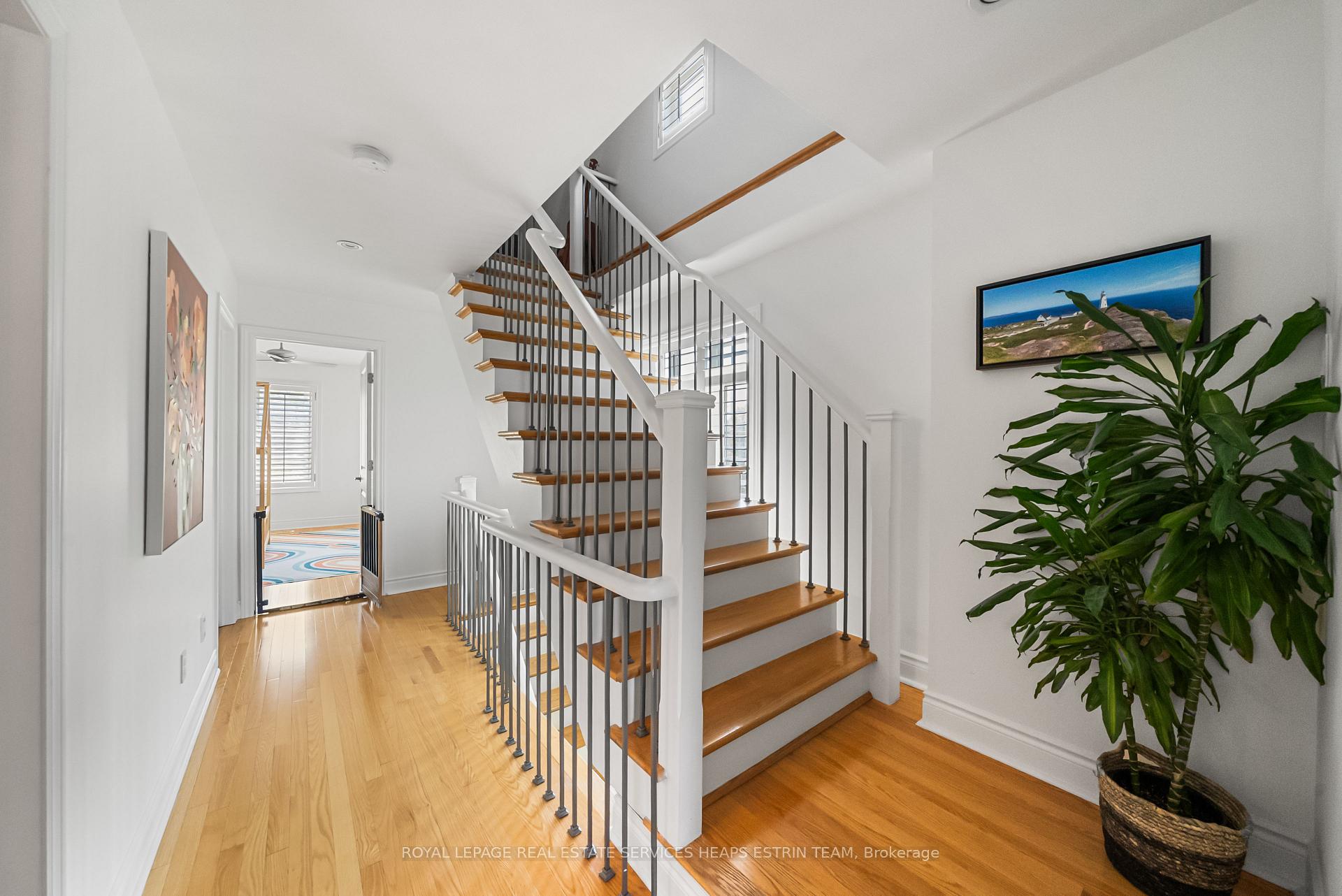 Photo 32 of 32 Mendota Road, Etobicoke, Stonegate-Queensway — HOMEH