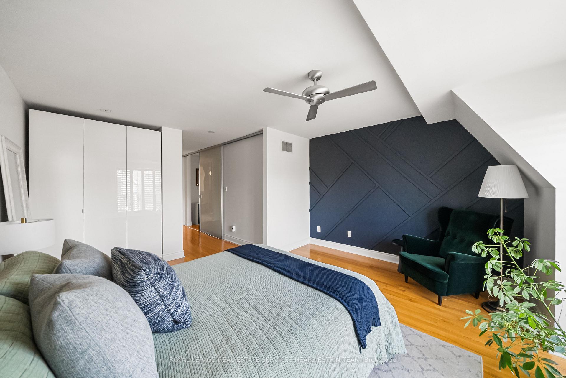 Photo 41 of 32 Mendota Road, Etobicoke, Stonegate-Queensway — HOMEH