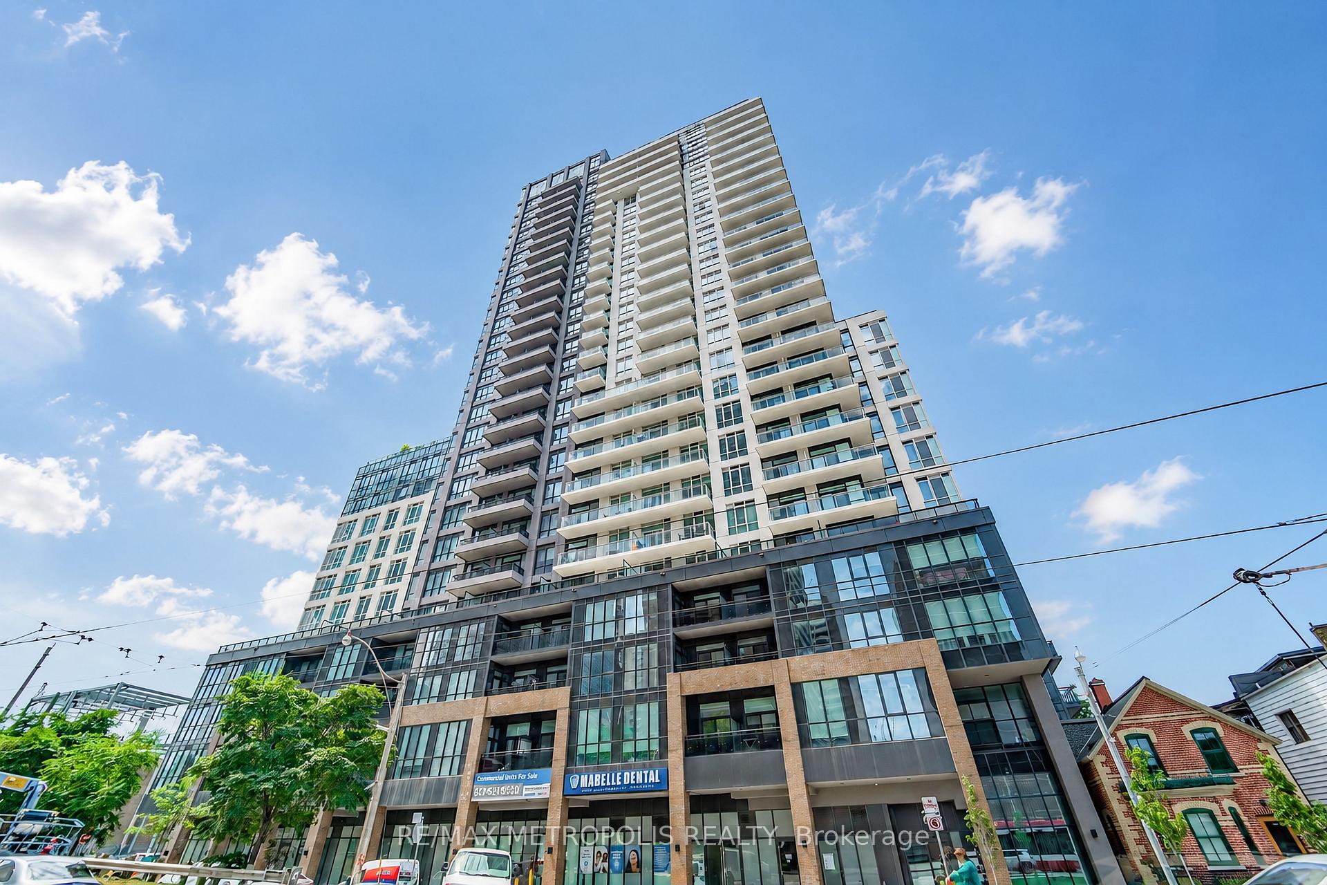 Photo 3 of Unit 421, 286 Main Street, Toronto, East End-Danforth — HOMEH
