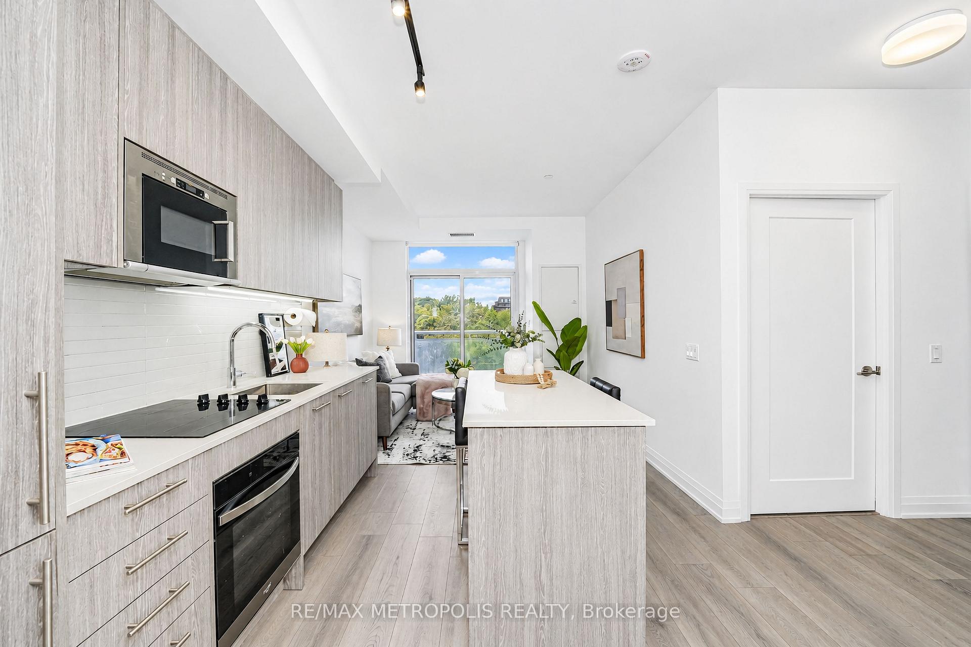 Photo 8 of Unit 421, 286 Main Street, Toronto, East End-Danforth — HOMEH