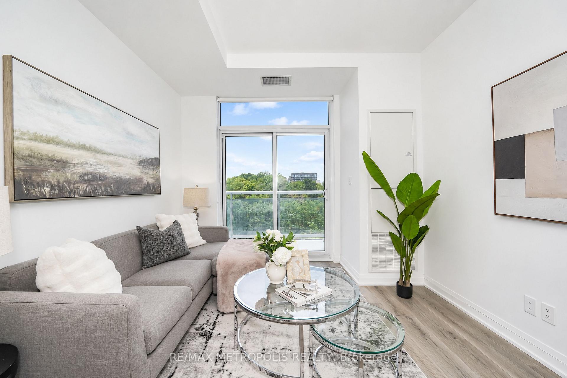 Photo 9 of Unit 421, 286 Main Street, Toronto, East End-Danforth — HOMEH