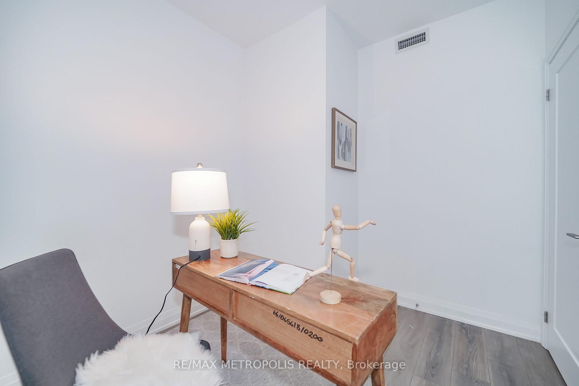 Photo 19 of Unit 421, 286 Main Street, Toronto, East End-Danforth — HOMEH