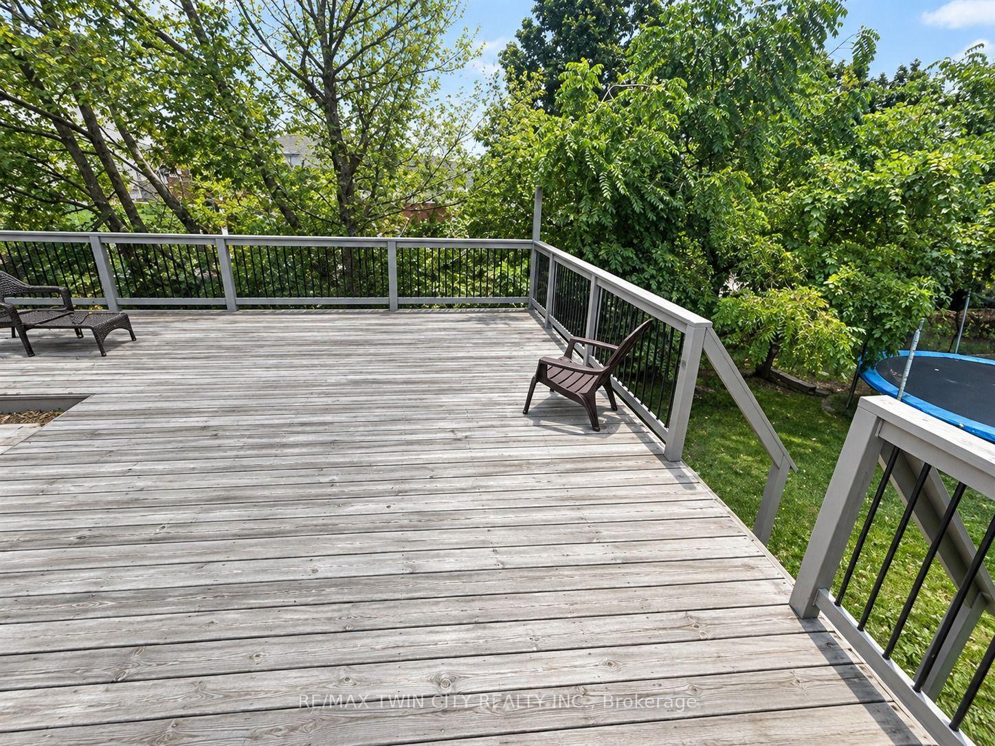 Photo 34 of 920 Marl Meadow Court, Kitchener, Brigadoon — HOMEH
