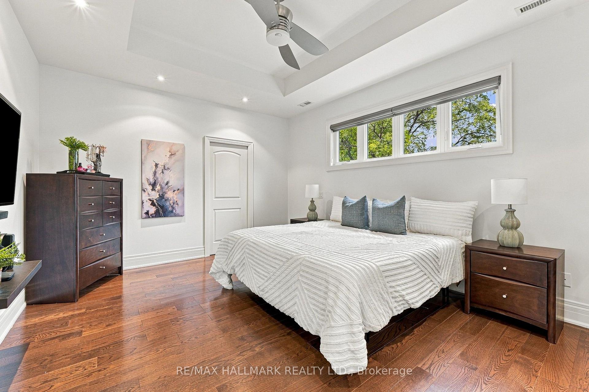 Photo 23 of 35 Rainbow Drive, Vaughan, West Woodbridge — HOMEH