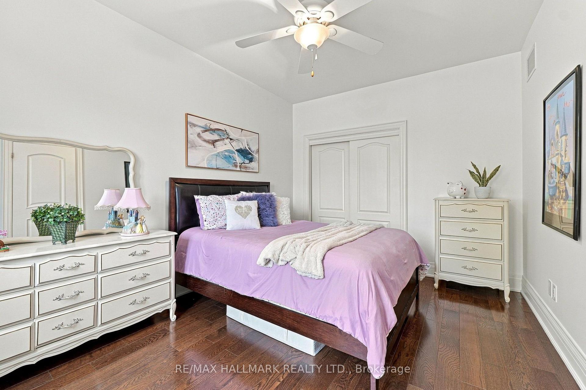 Photo 28 of 35 Rainbow Drive, Vaughan, West Woodbridge — HOMEH