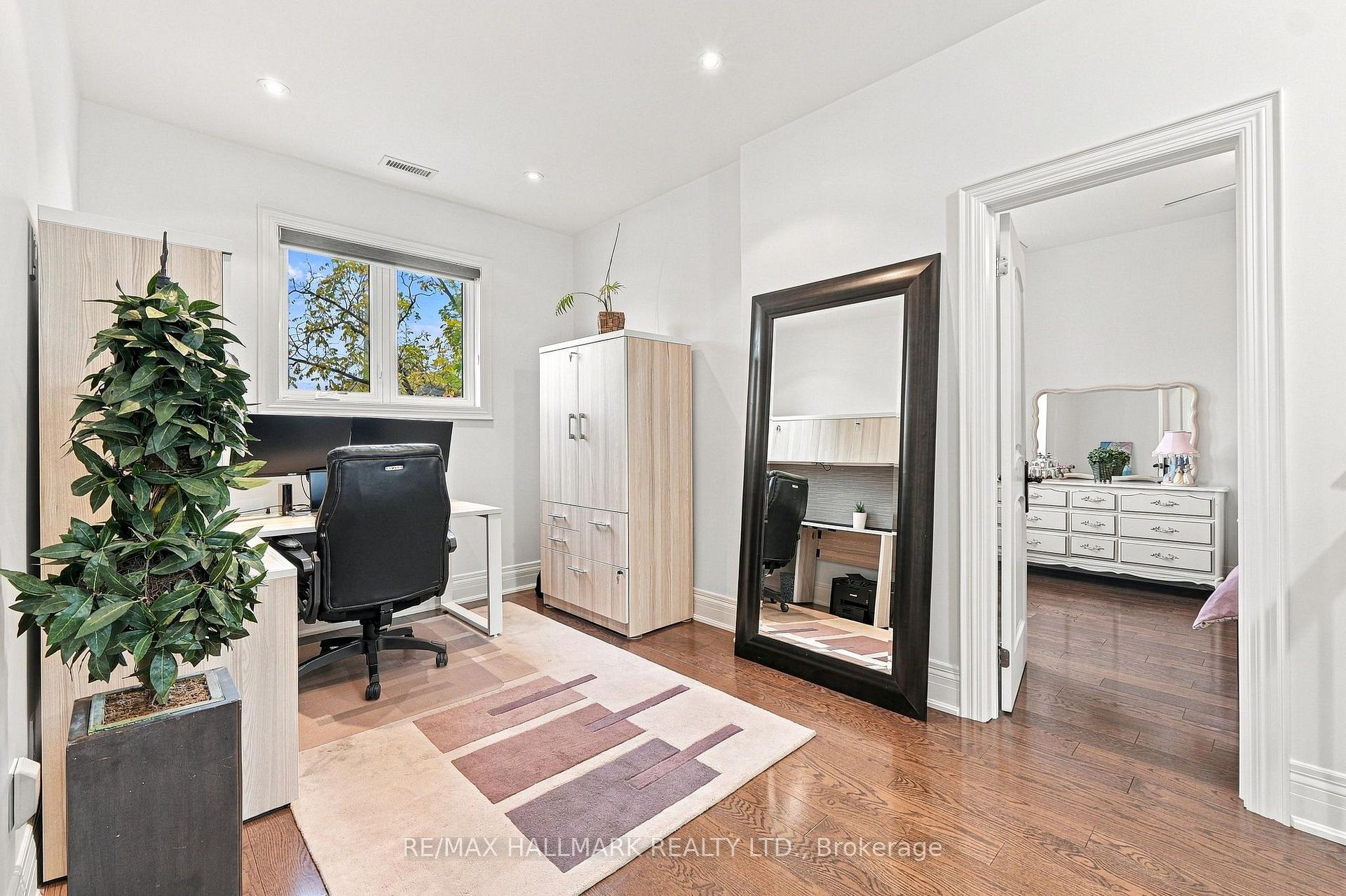 Photo 33 of 35 Rainbow Drive, Vaughan, West Woodbridge — HOMEH