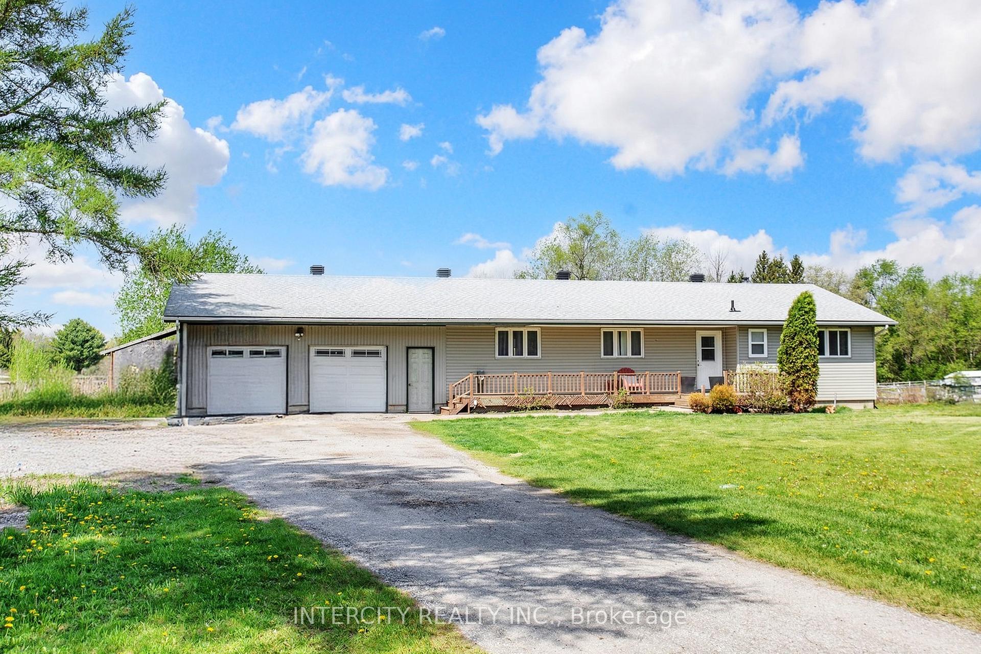 Photo 2 of 2076 15th Side Road, New Tecumseth, Rural New Tecumseth — HOMEH