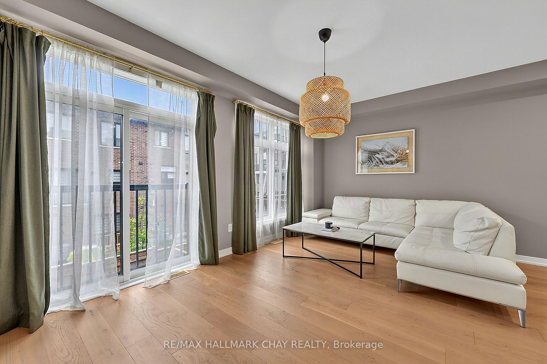 Photo 14 of 2526 Castlegate Crossing, Pickering, Duffin Heights — HOMEH
