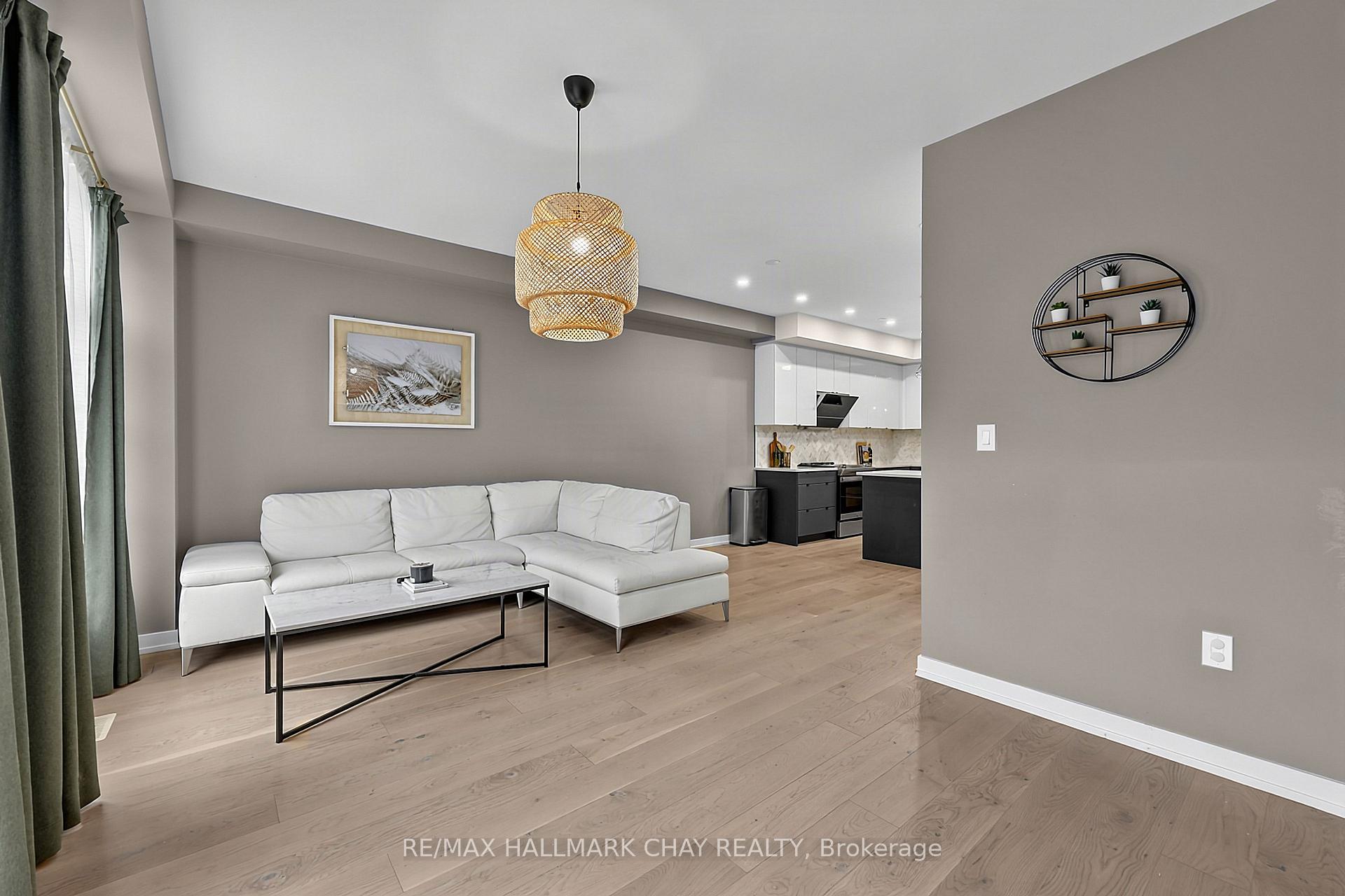 Photo 15 of 2526 Castlegate Crossing, Pickering, Duffin Heights — HOMEH