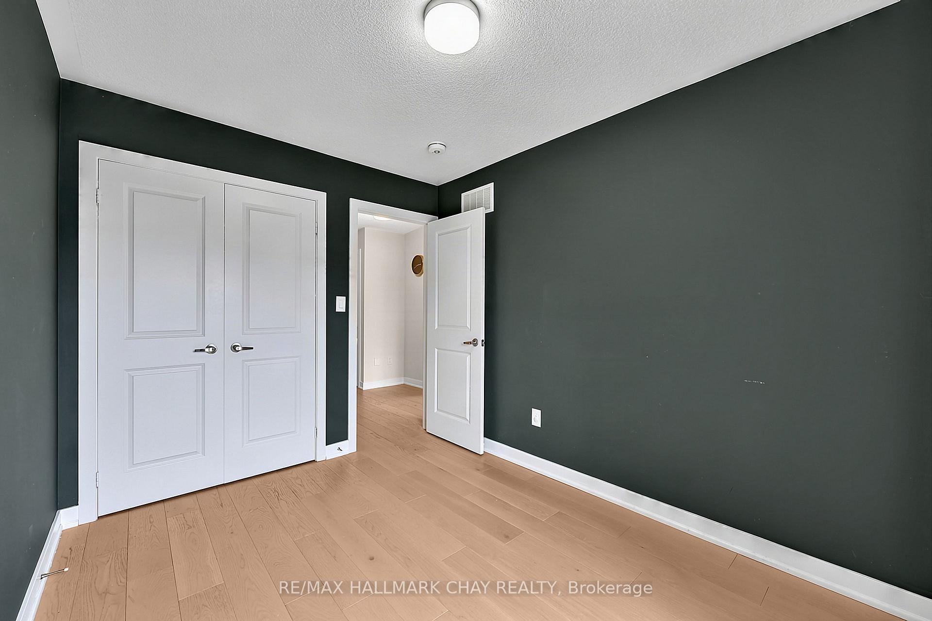 Photo 19 of 2526 Castlegate Crossing, Pickering, Duffin Heights — HOMEH