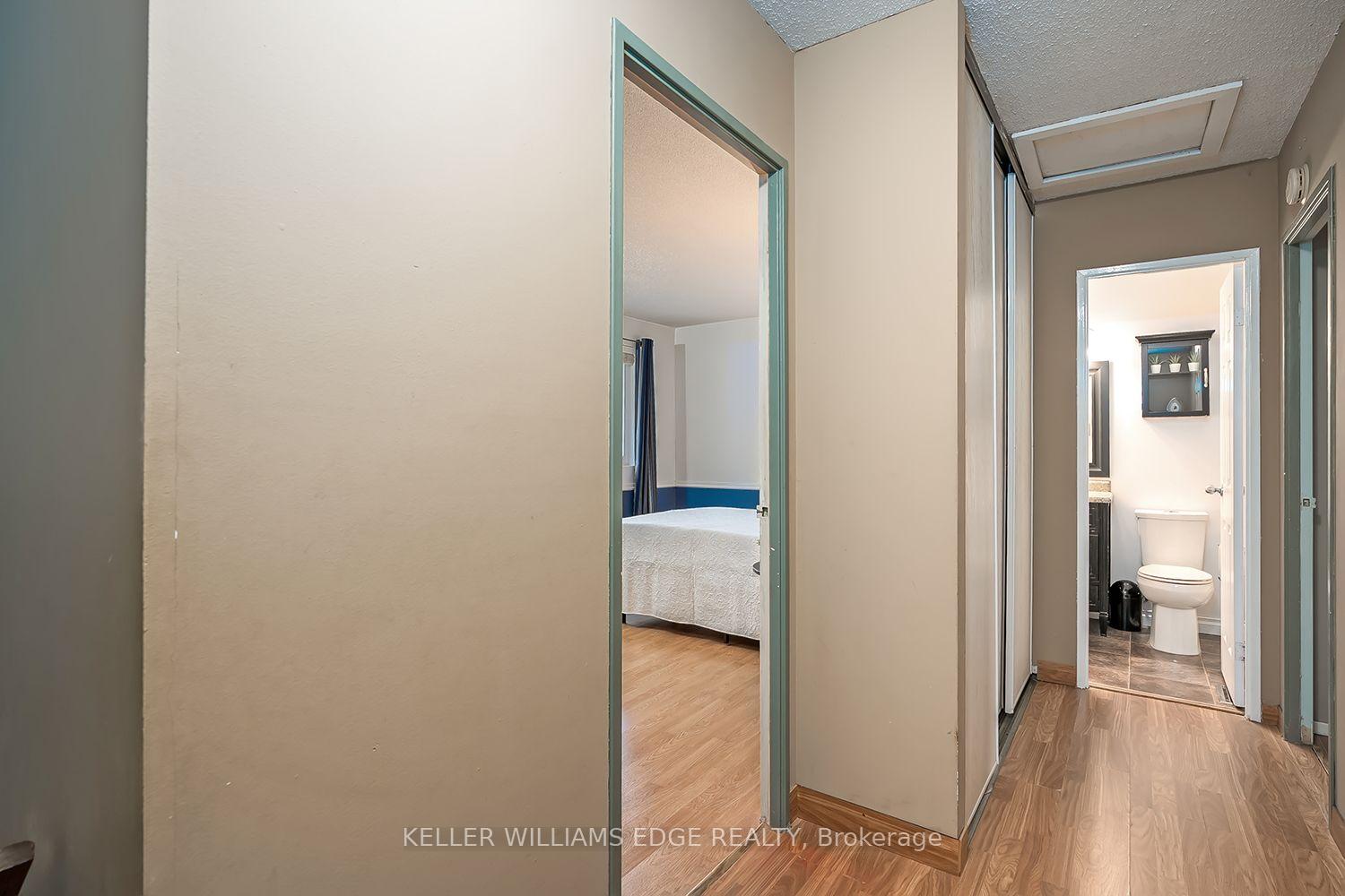 Photo 16 of Unit 2, 473 Woodview Road, Burlington, Roseland — HOMEH