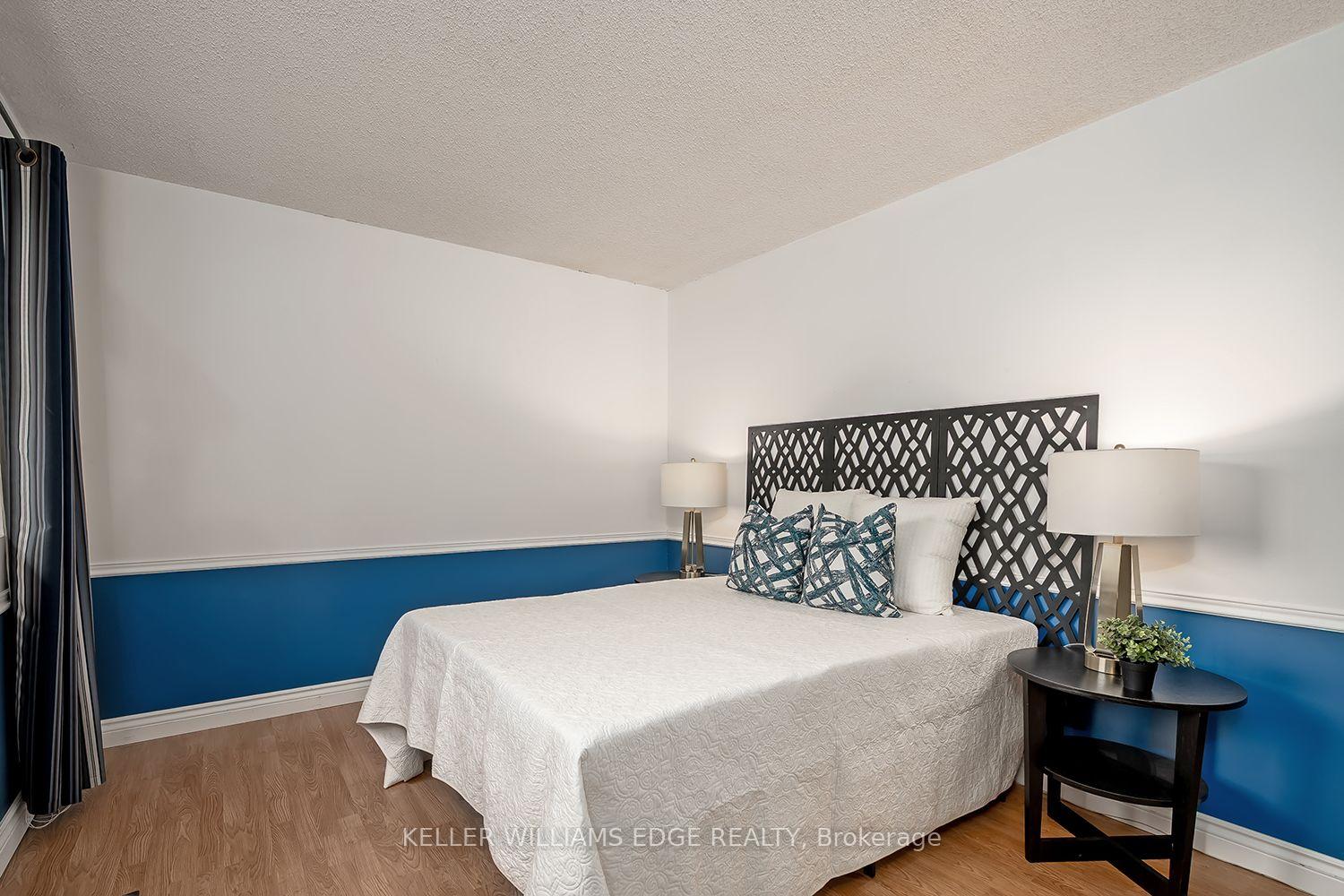 Photo 18 of Unit 2, 473 Woodview Road, Burlington, Roseland — HOMEH