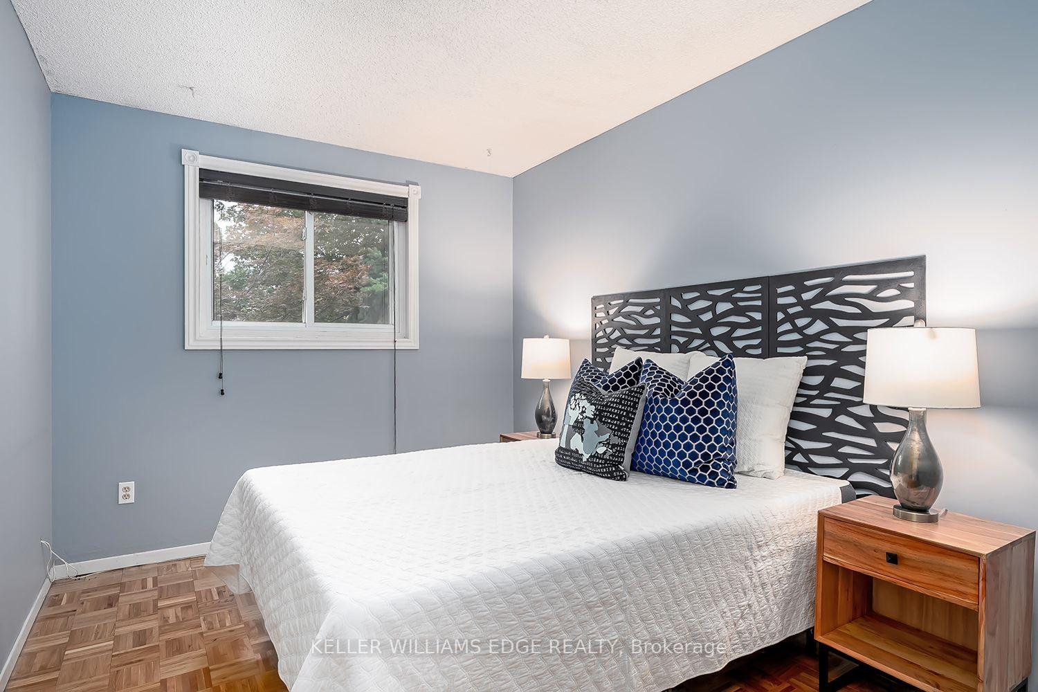 Photo 22 of Unit 2, 473 Woodview Road, Burlington, Roseland — HOMEH