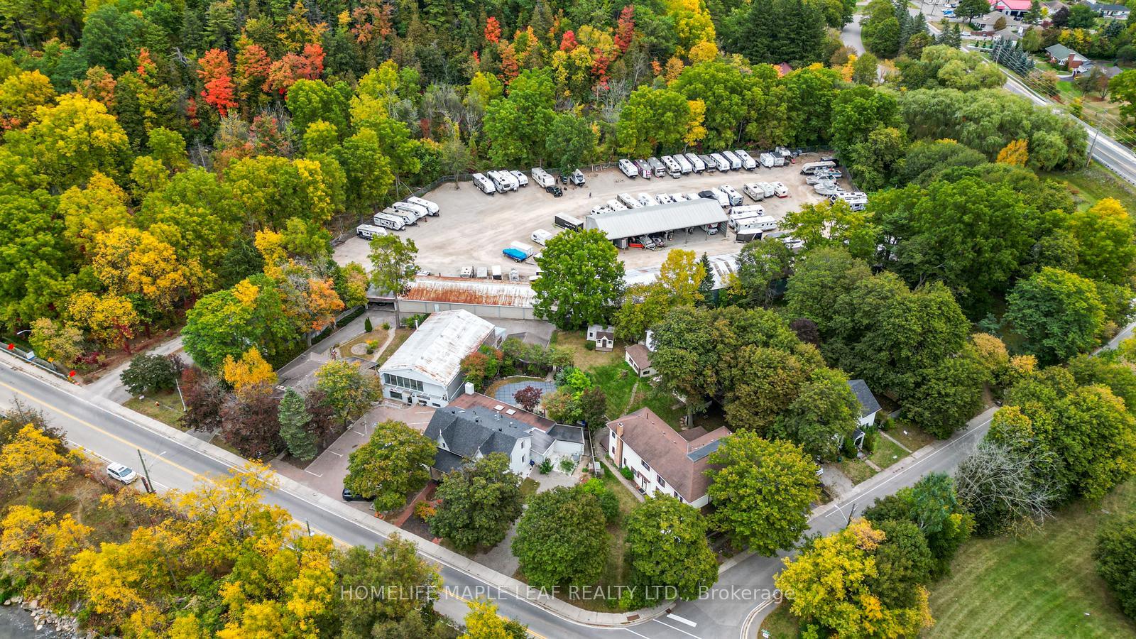 Photo 30 of 18 Adamson Street S, Halton Hills, Rural Halton Hills — HOMEH